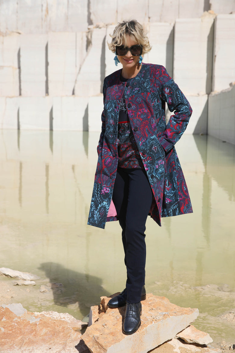 vêtement artist la marque pull-brode-memory