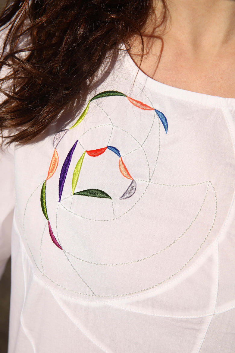 vêtement artist la marque top-brode-plein-soleil