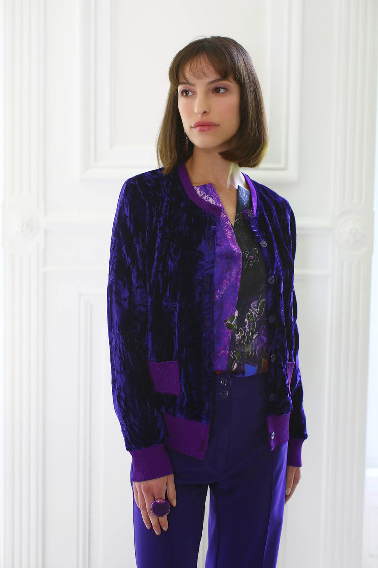 vêtement artist la marque top-fantaisie-couleur-pourpre