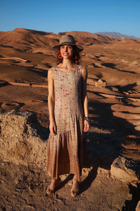 vêtement artist la marque robe-longue-au-fil-de-lin