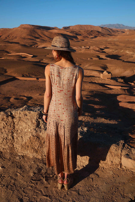 vêtement artist la marque robe-longue-au-fil-de-lin