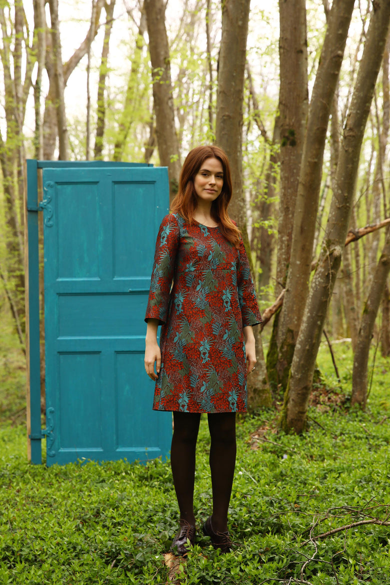 vêtement artist la marque robe-legende-d-automne
