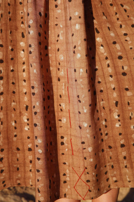 vêtement artist la marque robe-longue-au-fil-de-lin