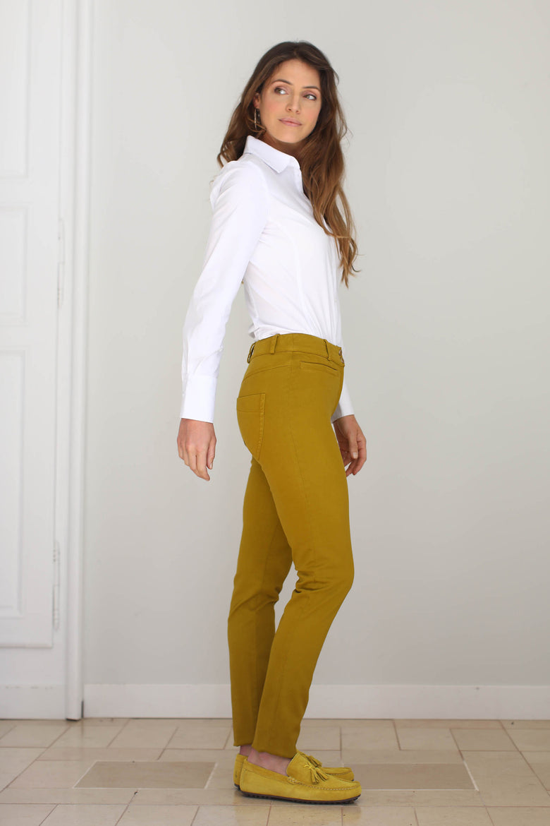 vêtement artist la marque pantalon-suede-permanents
