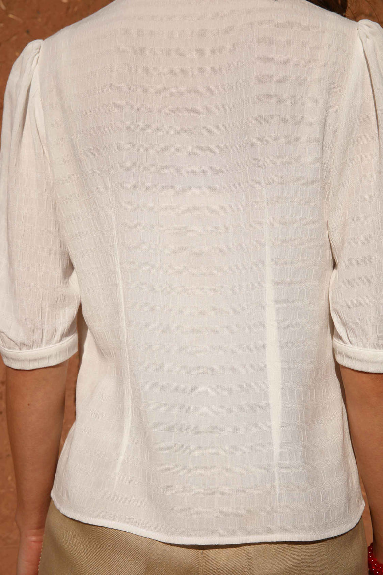 vêtement artist la marque blouse-au-fil-de-lin