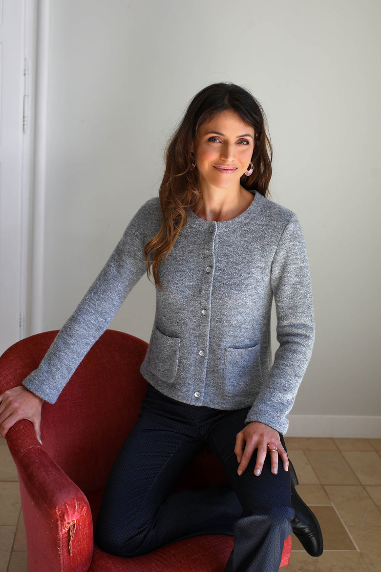 vêtement artist la marque cardigan-tricote-luminescence