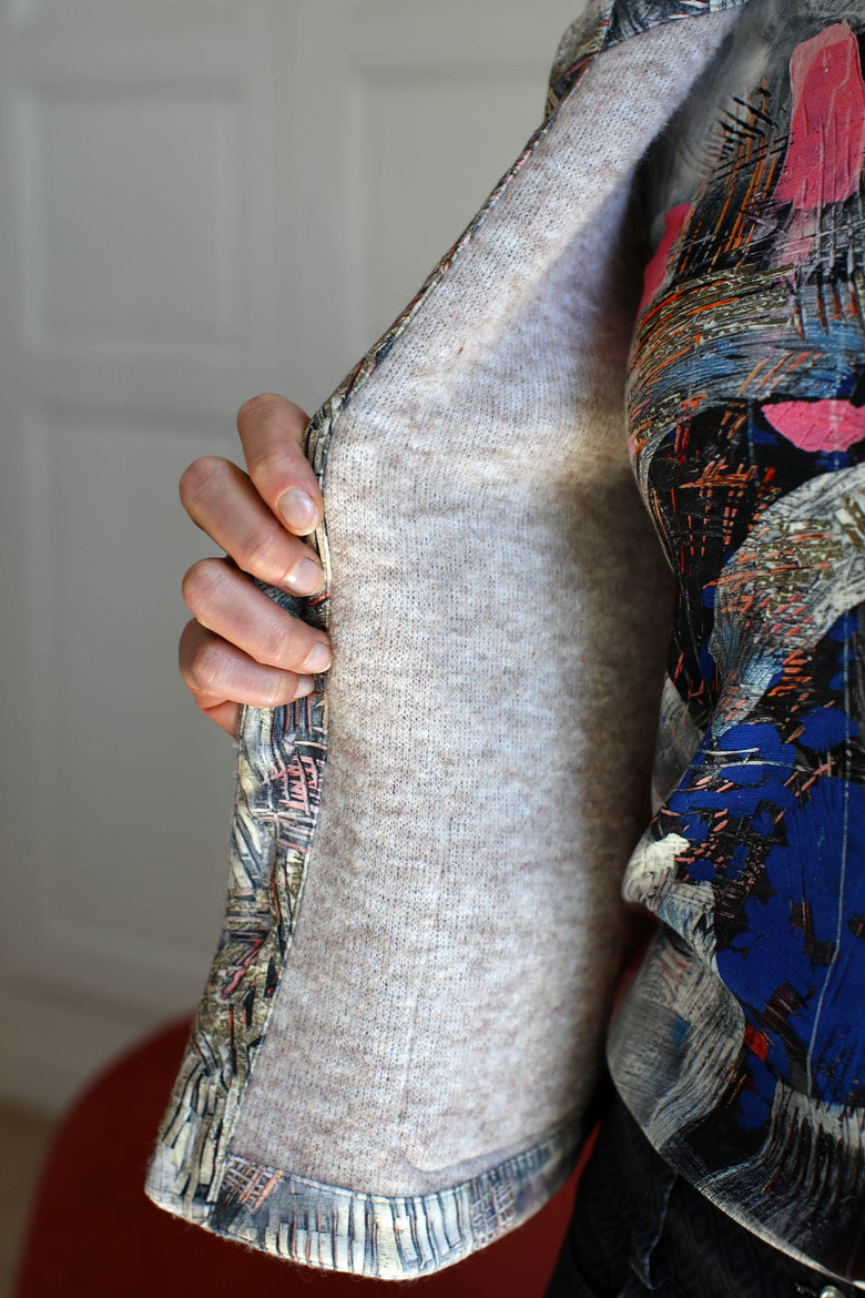 vêtement artist la marque cardigan-tricote-luminescence