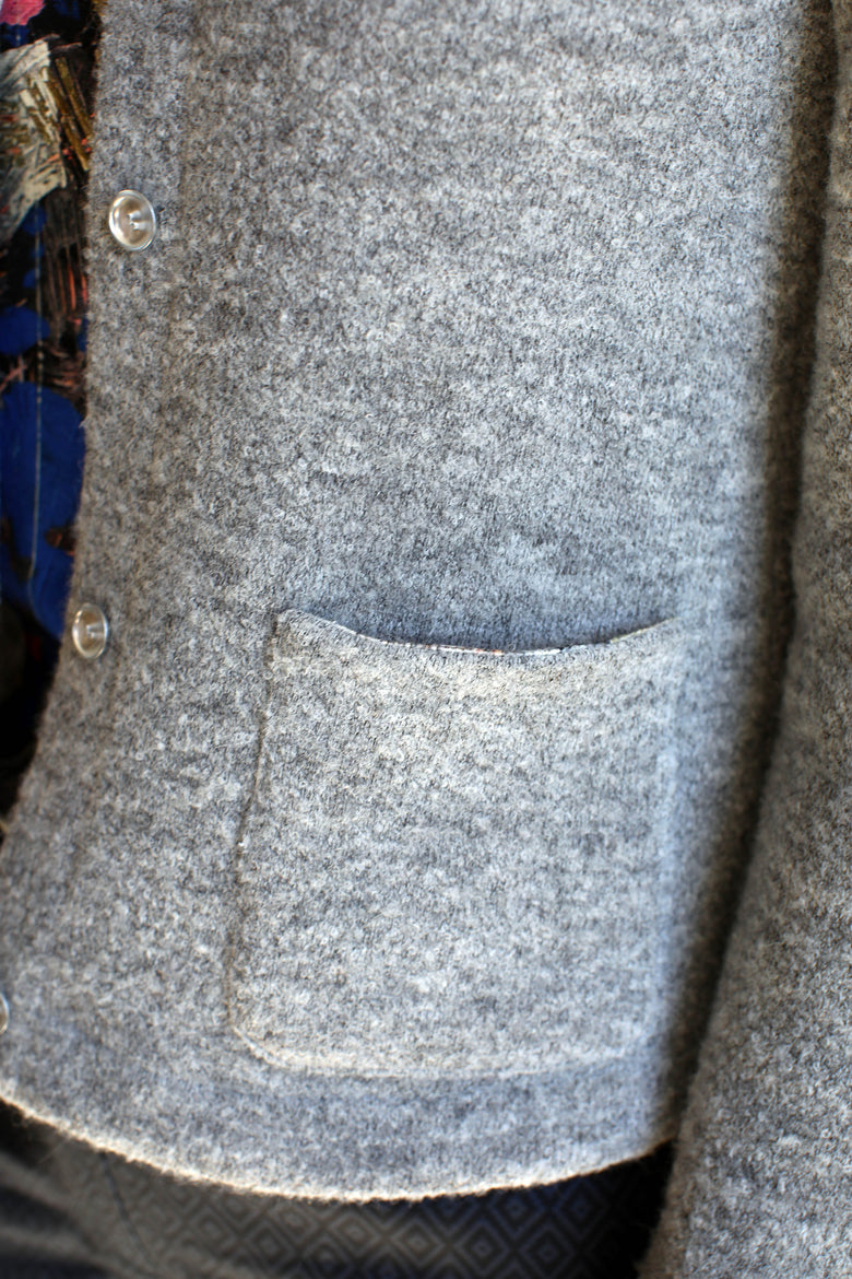 vêtement artist la marque cardigan-tricote-luminescence