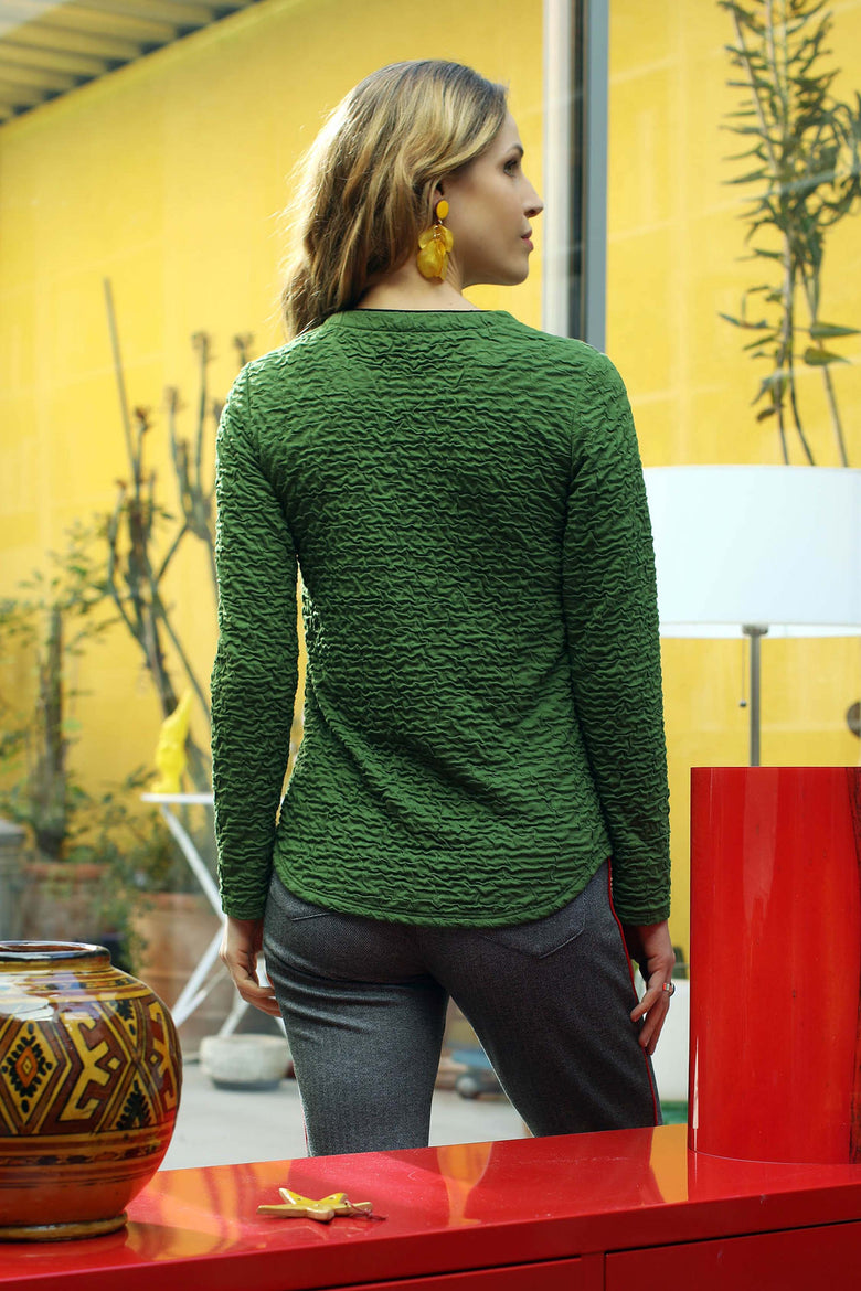 vêtement artist la marque pull-brode-tous-ensemble