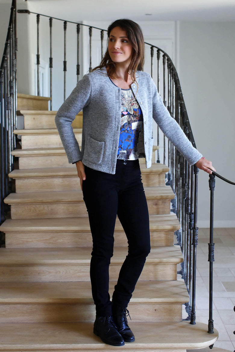 vêtement artist la marque cardigan-tricote-luminescence