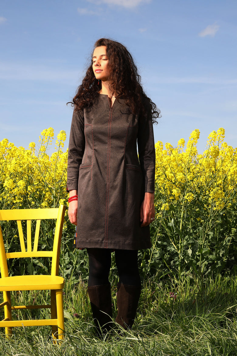 vêtement artist la marque robe-lhf