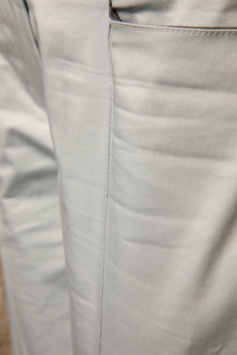 vêtement artist la marque pantalon-eclosion