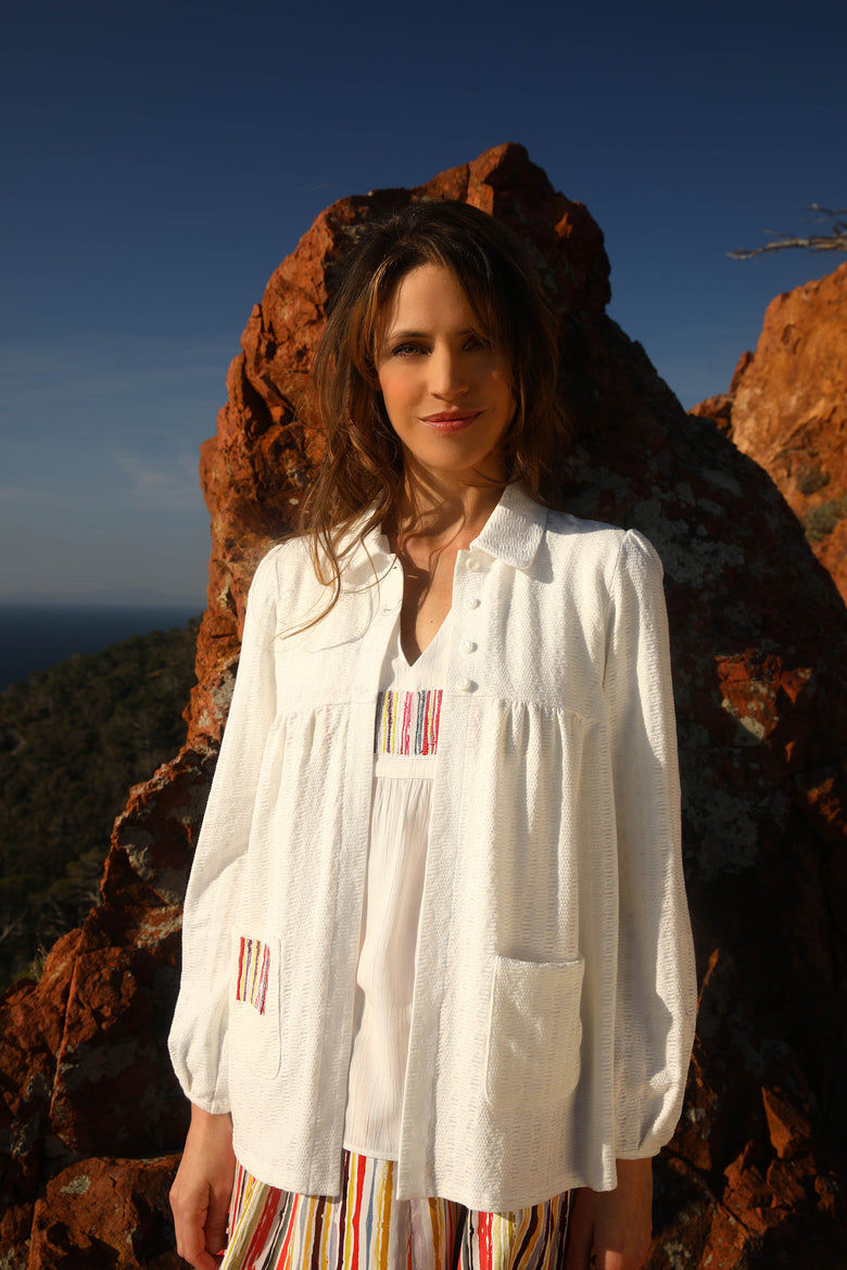 vêtement artist la marque veste-romance