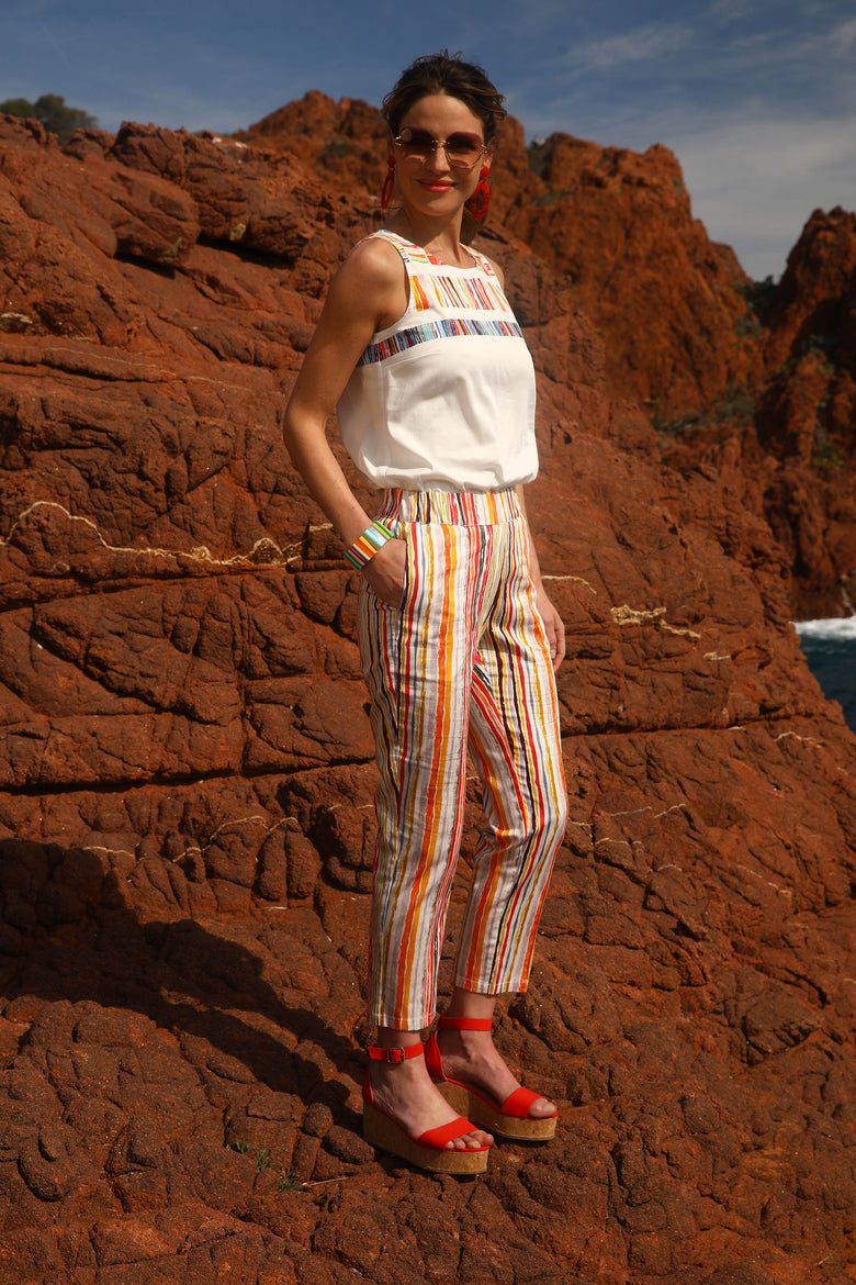 vêtement artist la marque pantalon-imprime-romance