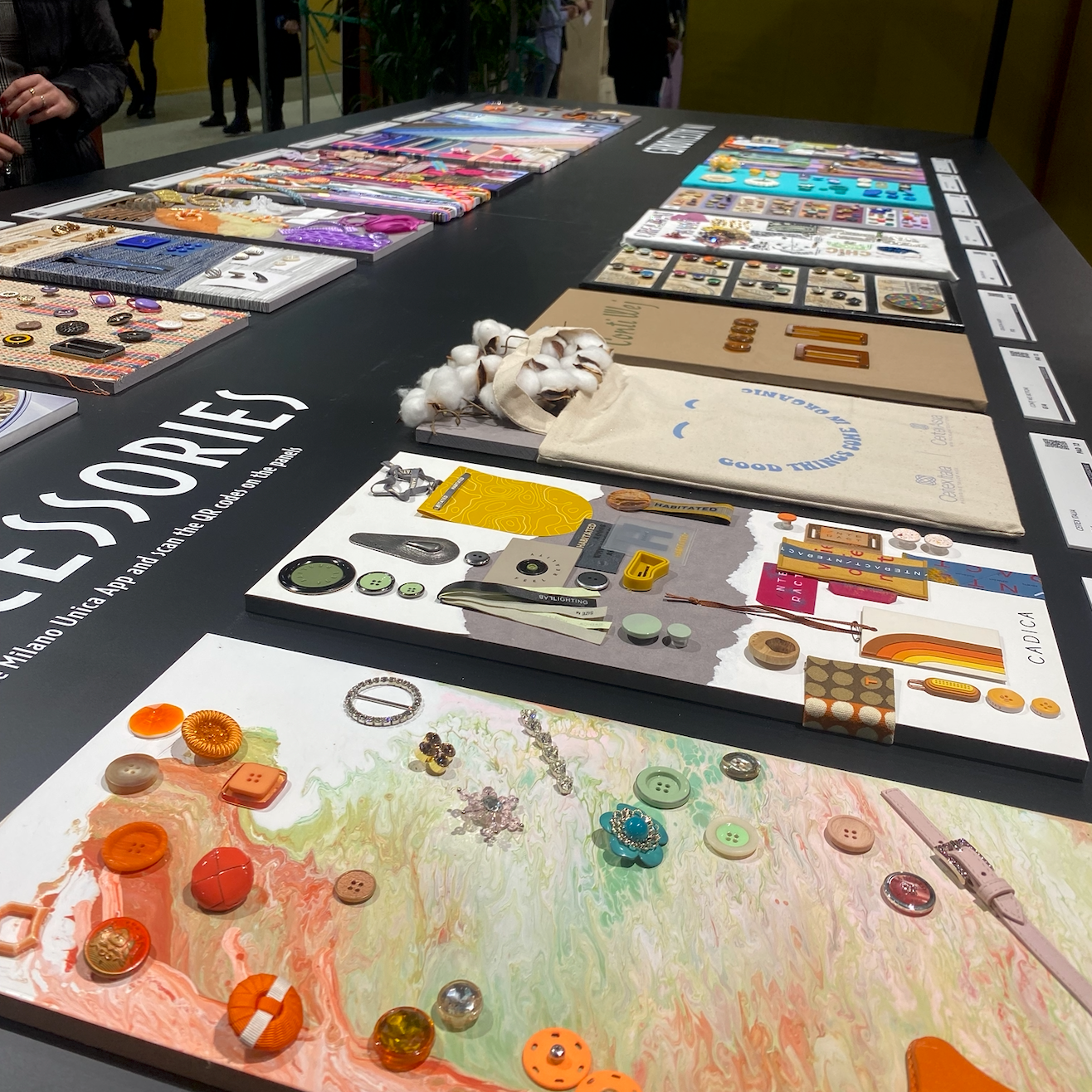 Le SOURCING chez ARTIST : l’art et la manière d’aboutir à vos collections artistiques