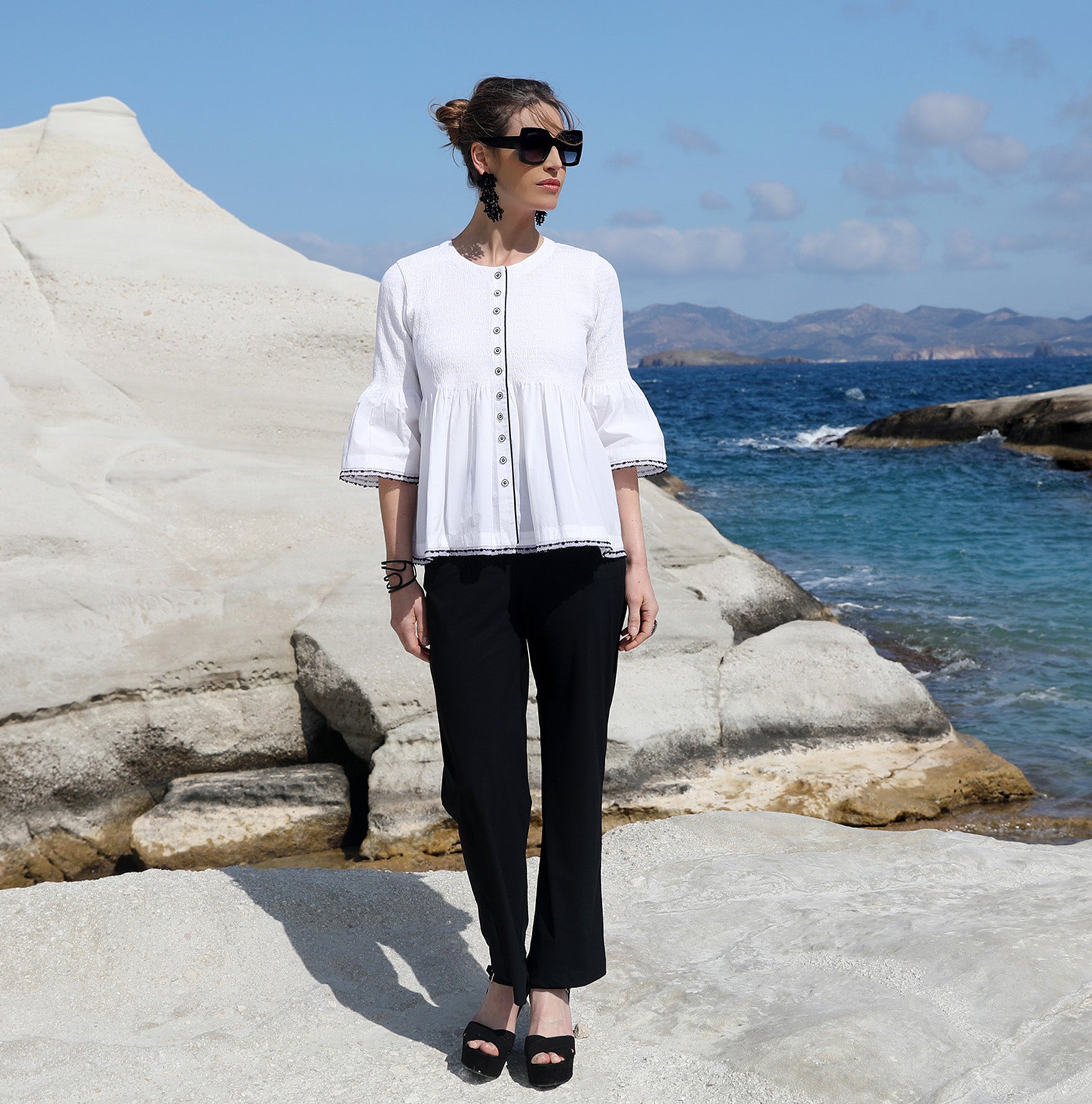 THE JACKET | WHITE ON BLACK