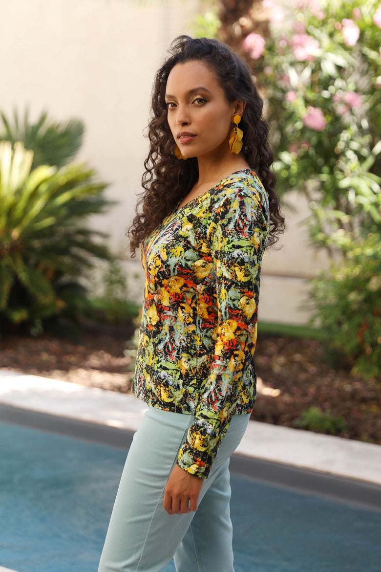 vêtement artist la marque top-imprime-a-fleur-de-peau