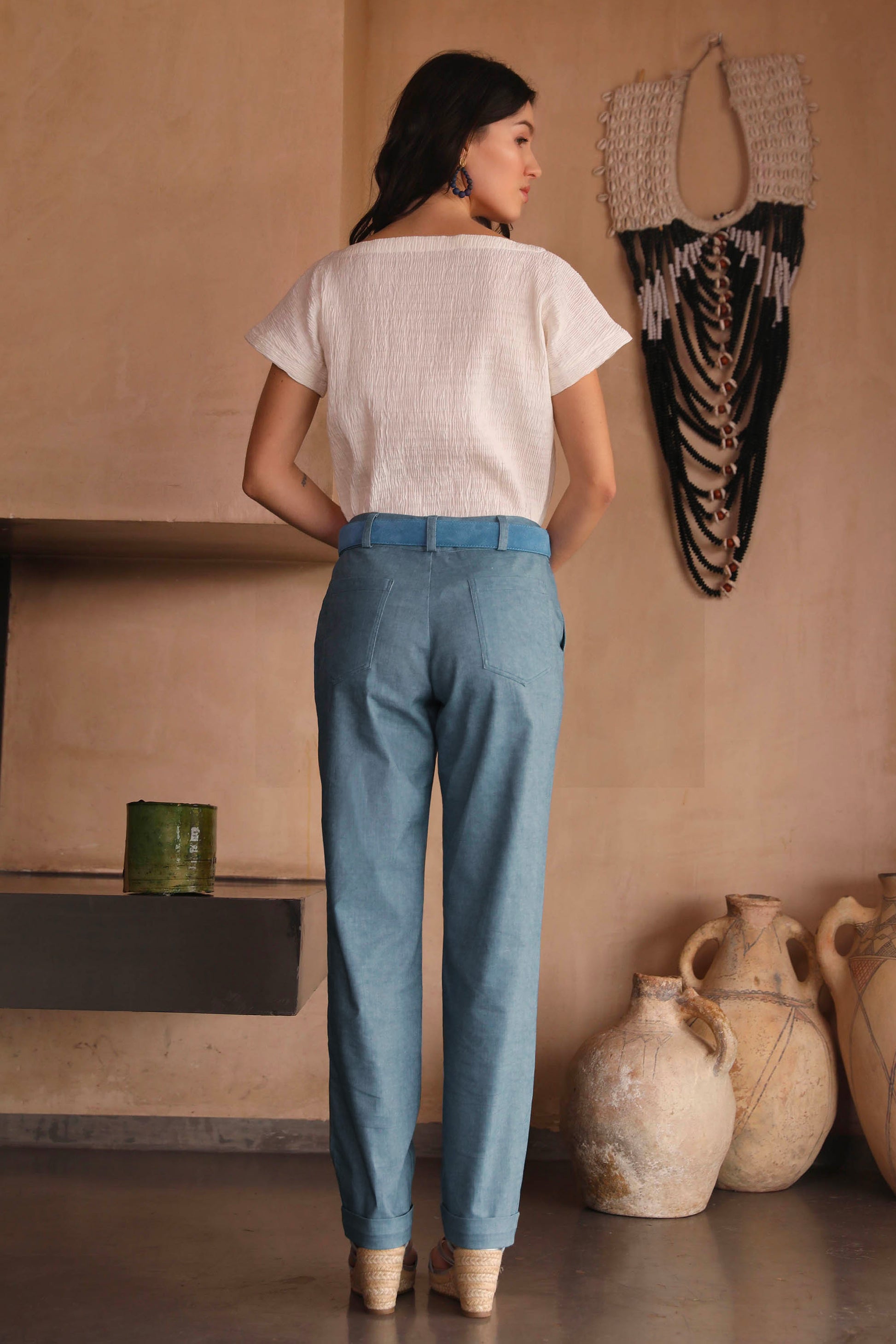 LE PANTALON | LES MOTS BLEUS