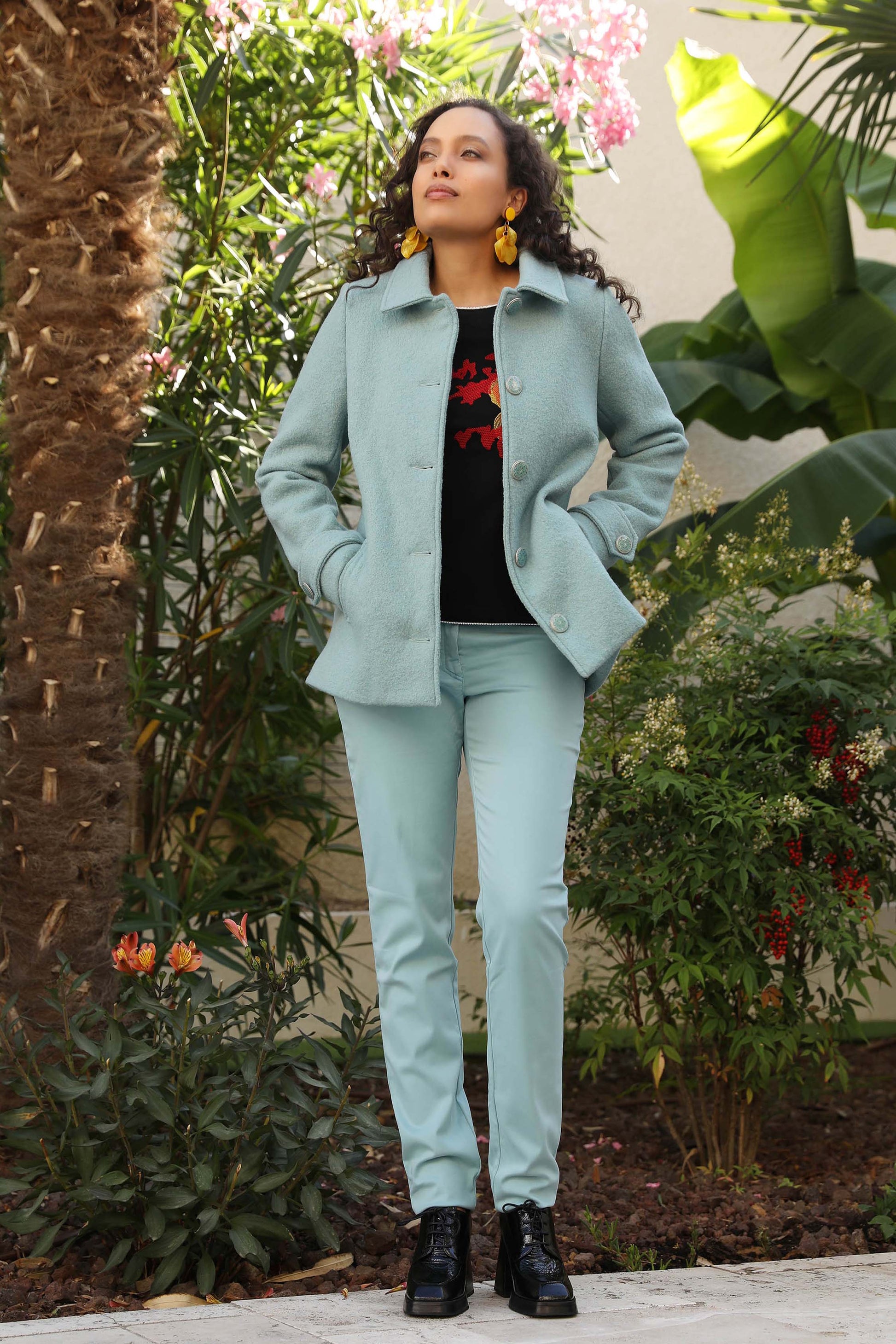 LE TOP BRODÉ | A FLEUR DE PEAU