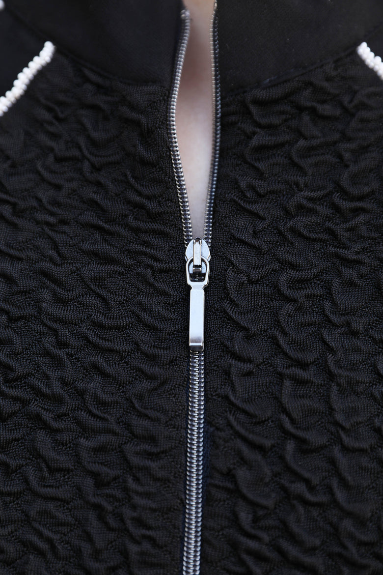 vêtement artist la marque cardigan-zippe-a-fleur-de-peau