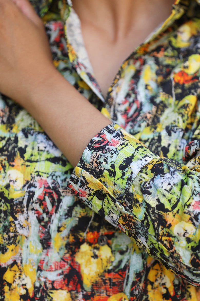 vêtement artist la marque chemise-femme-a-fleur-de-peau