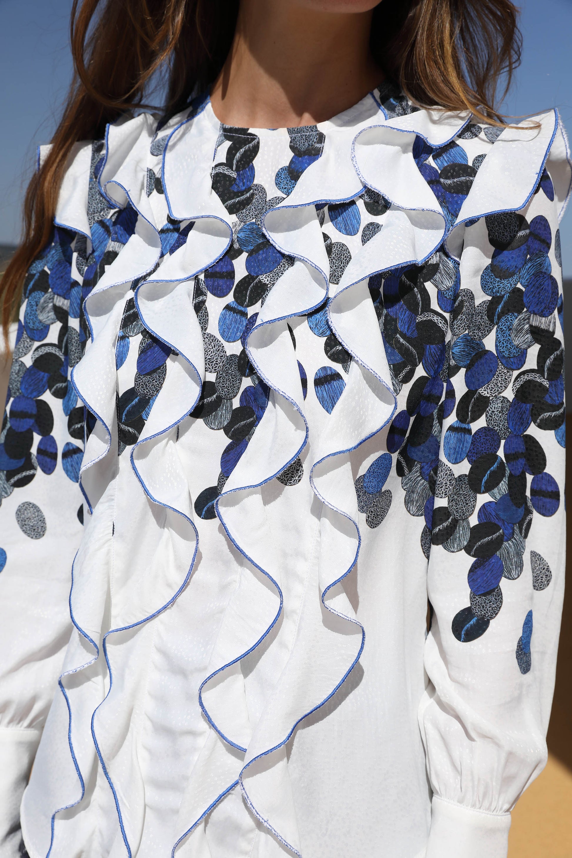 LA BLOUSE FANTAISIE | ARTIC