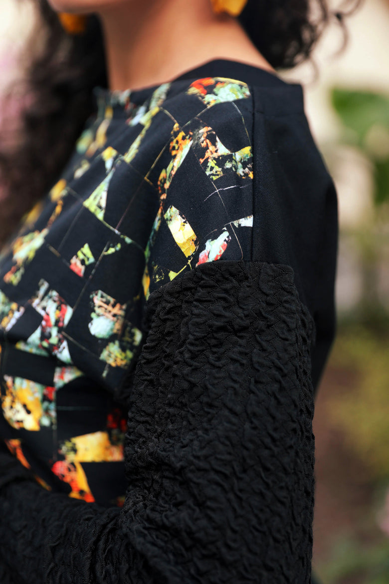 vêtement artist la marque sweat-a-fleur-de-peau