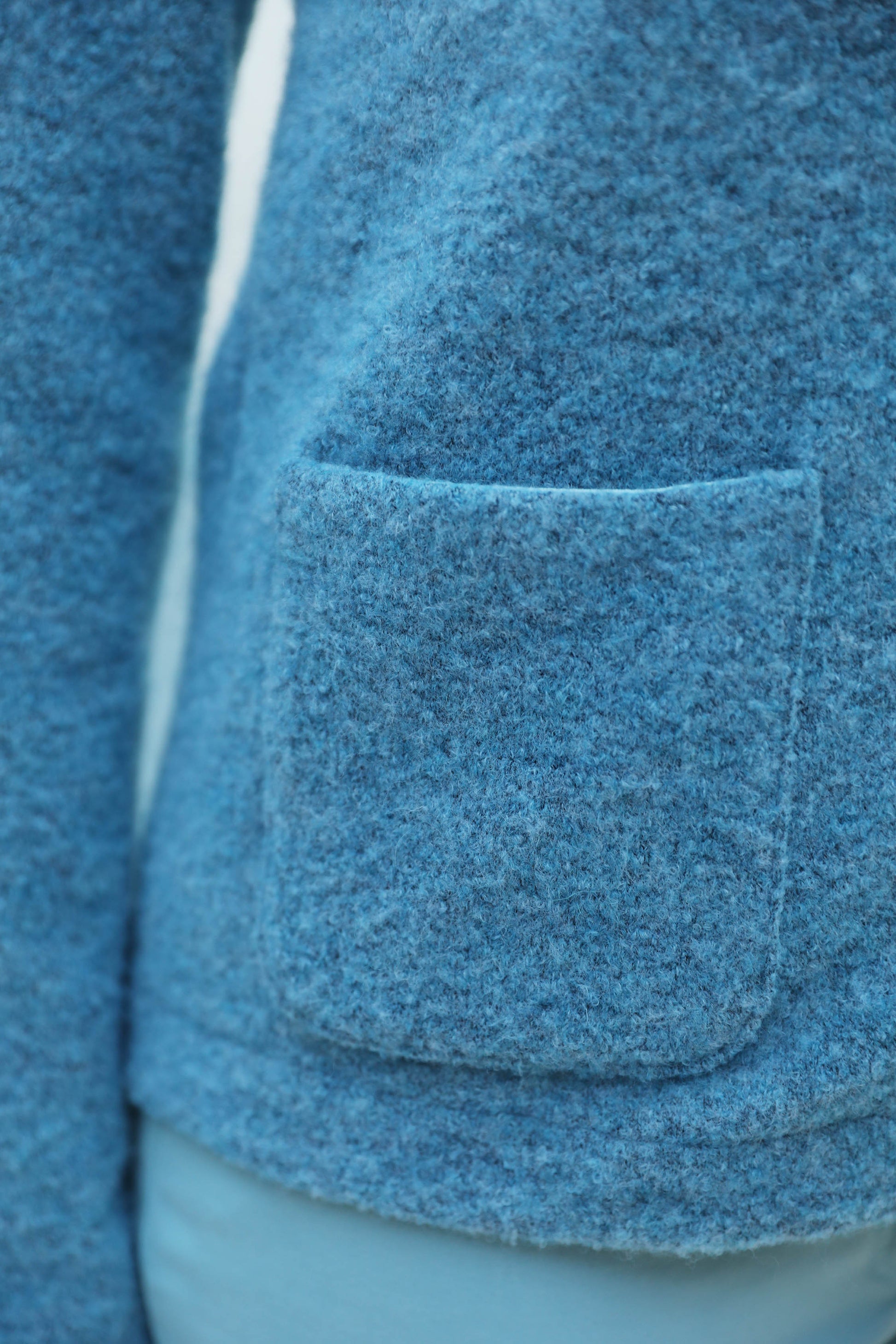 LE CARDIGAN UNI | A FLEUR DE PEAU