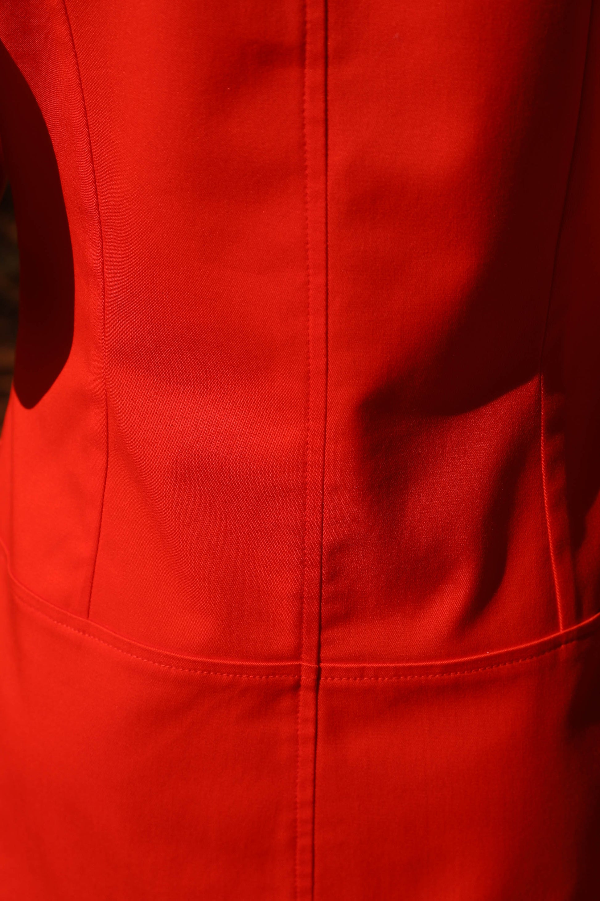 THE DRESS | A THOUSAND AND ONE COLORS