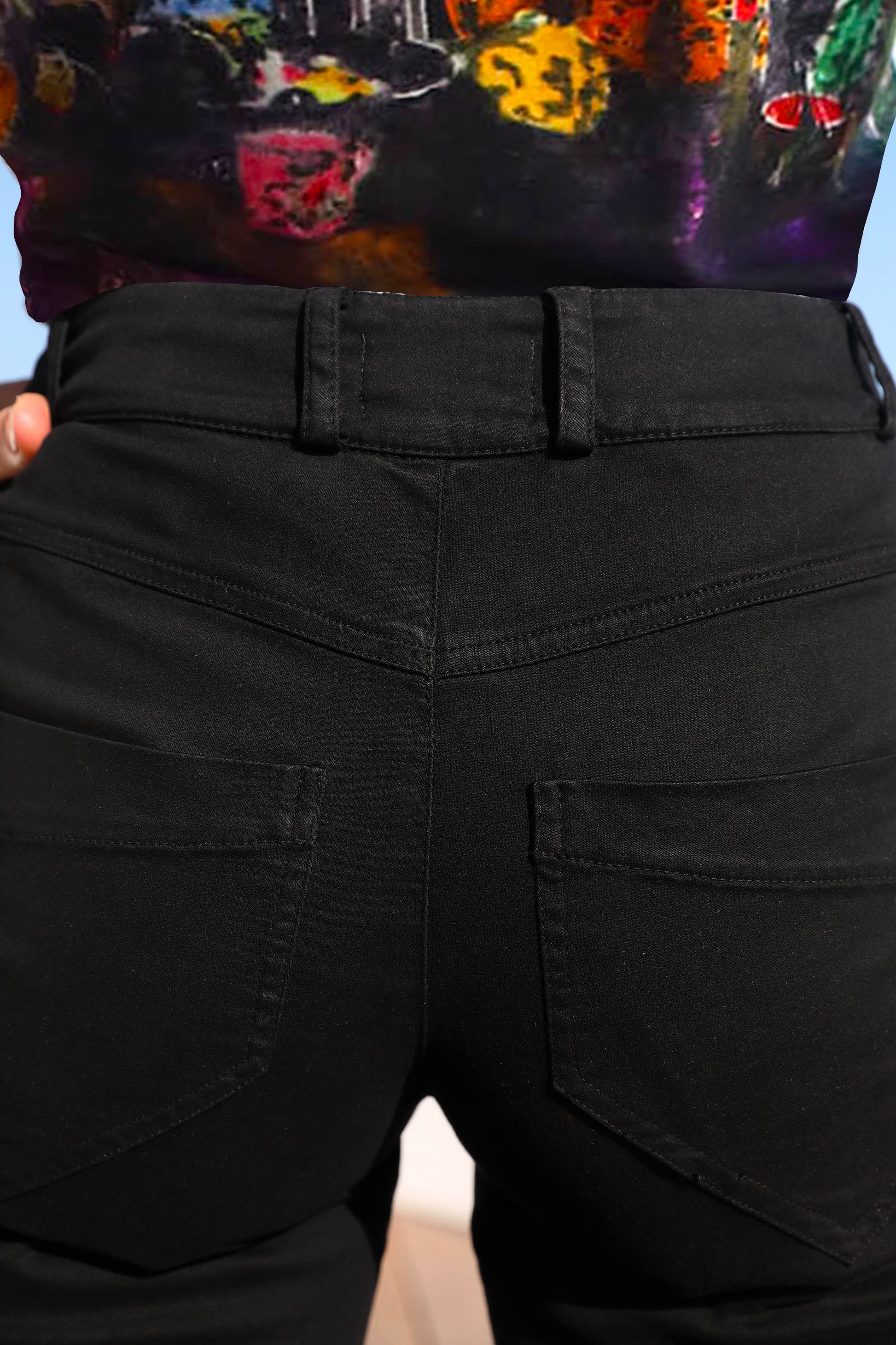 LE PANTALON SUÉDÉ NOIR | COULEUR POURPRE