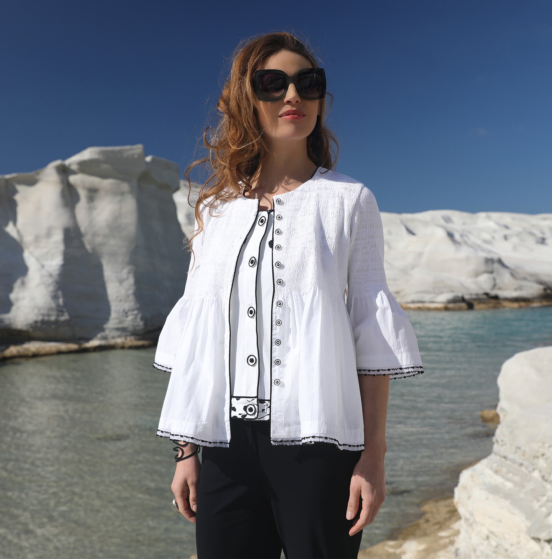 LE TOP SANS MANCHES | BLANC DE NOIR