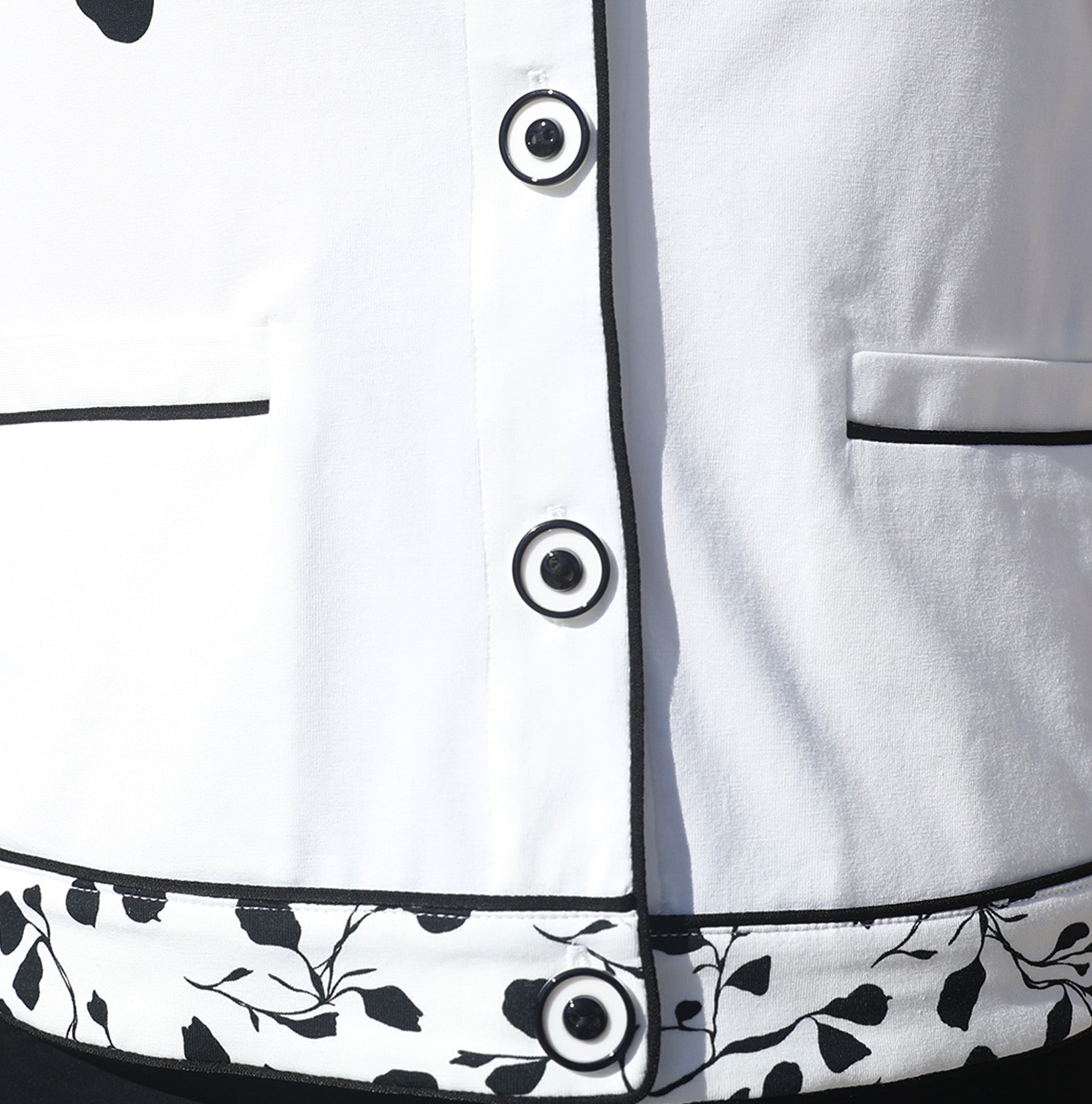 LE TOP SANS MANCHES | BLANC DE NOIR