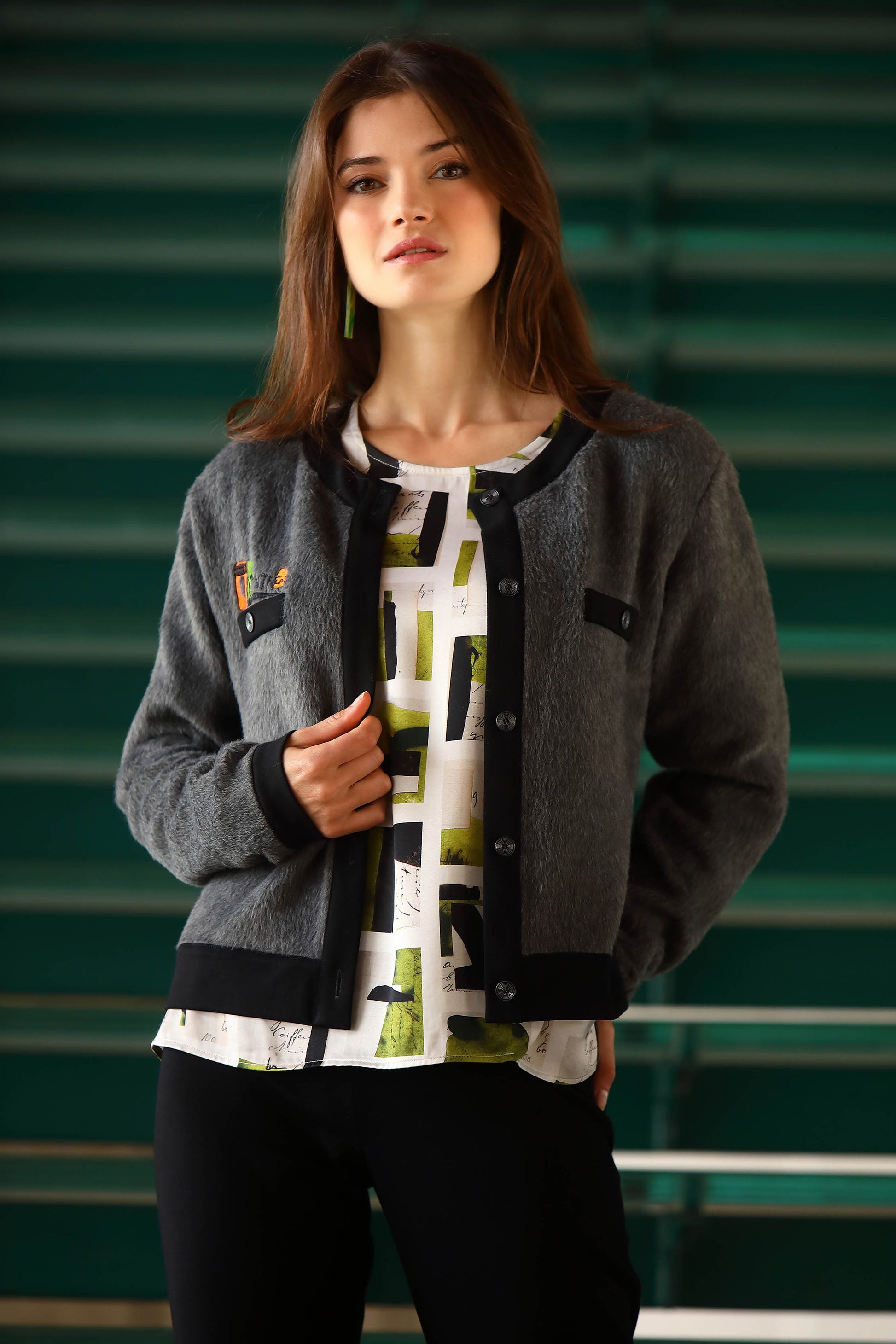 LE CARDIGAN GRIS | FRAGMENTS