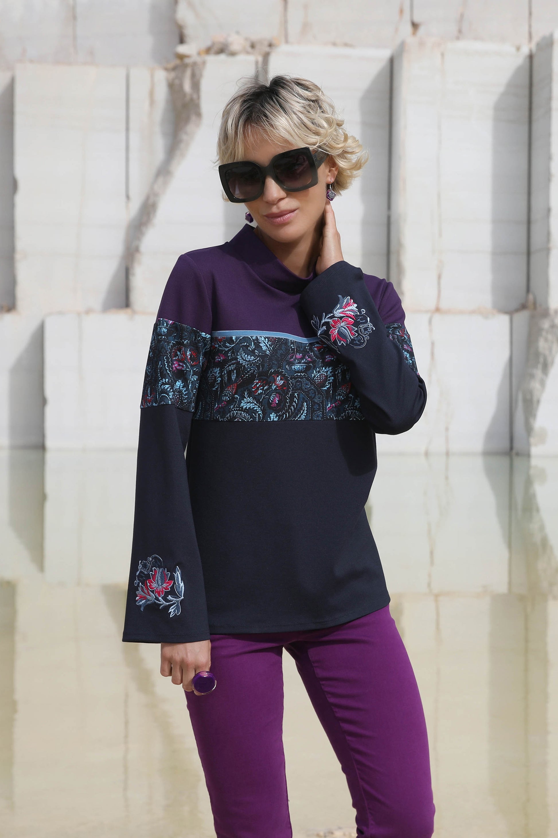 LE PULL COL MONTANT | MEMORY