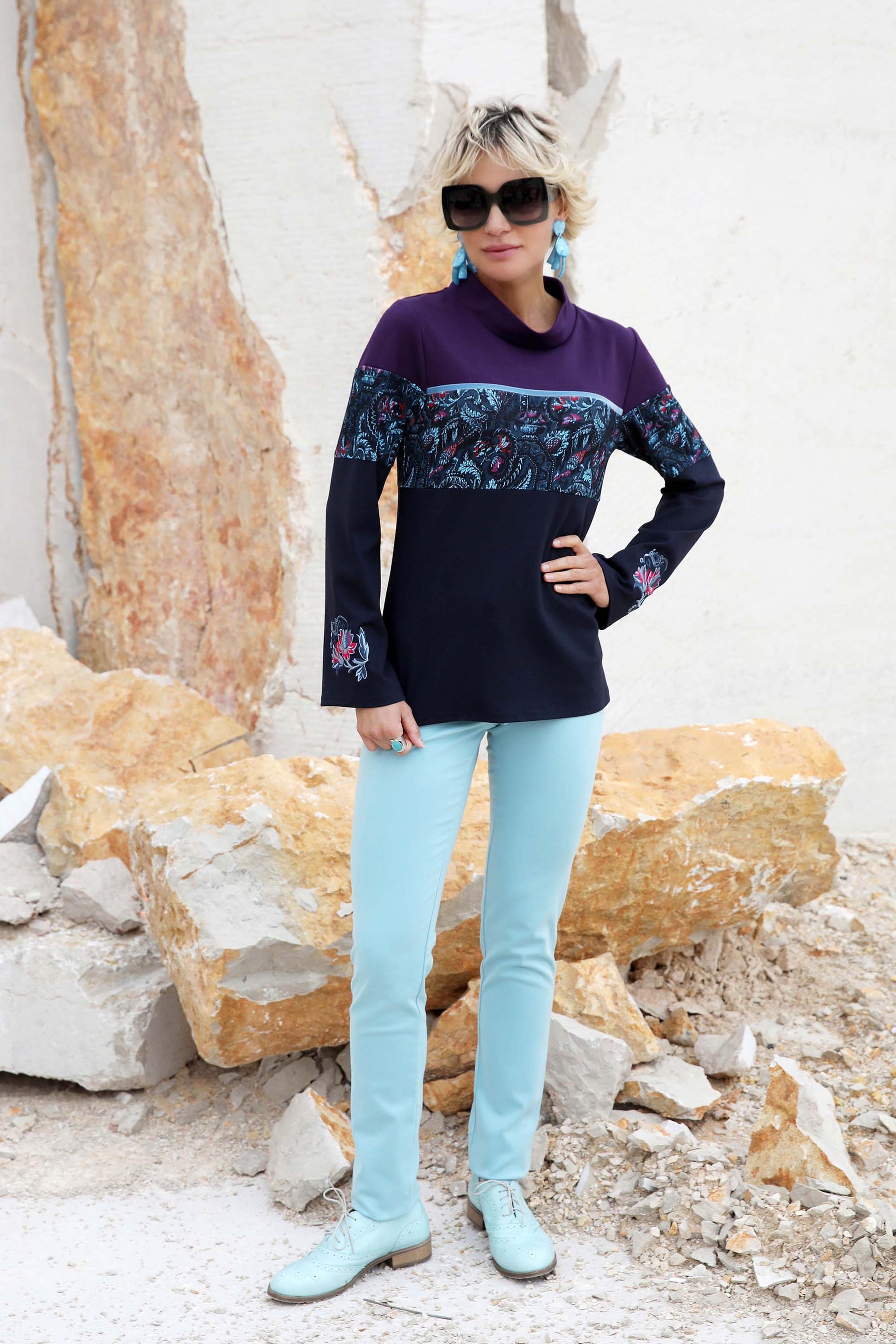 LE PULL COL MONTANT | MEMORY