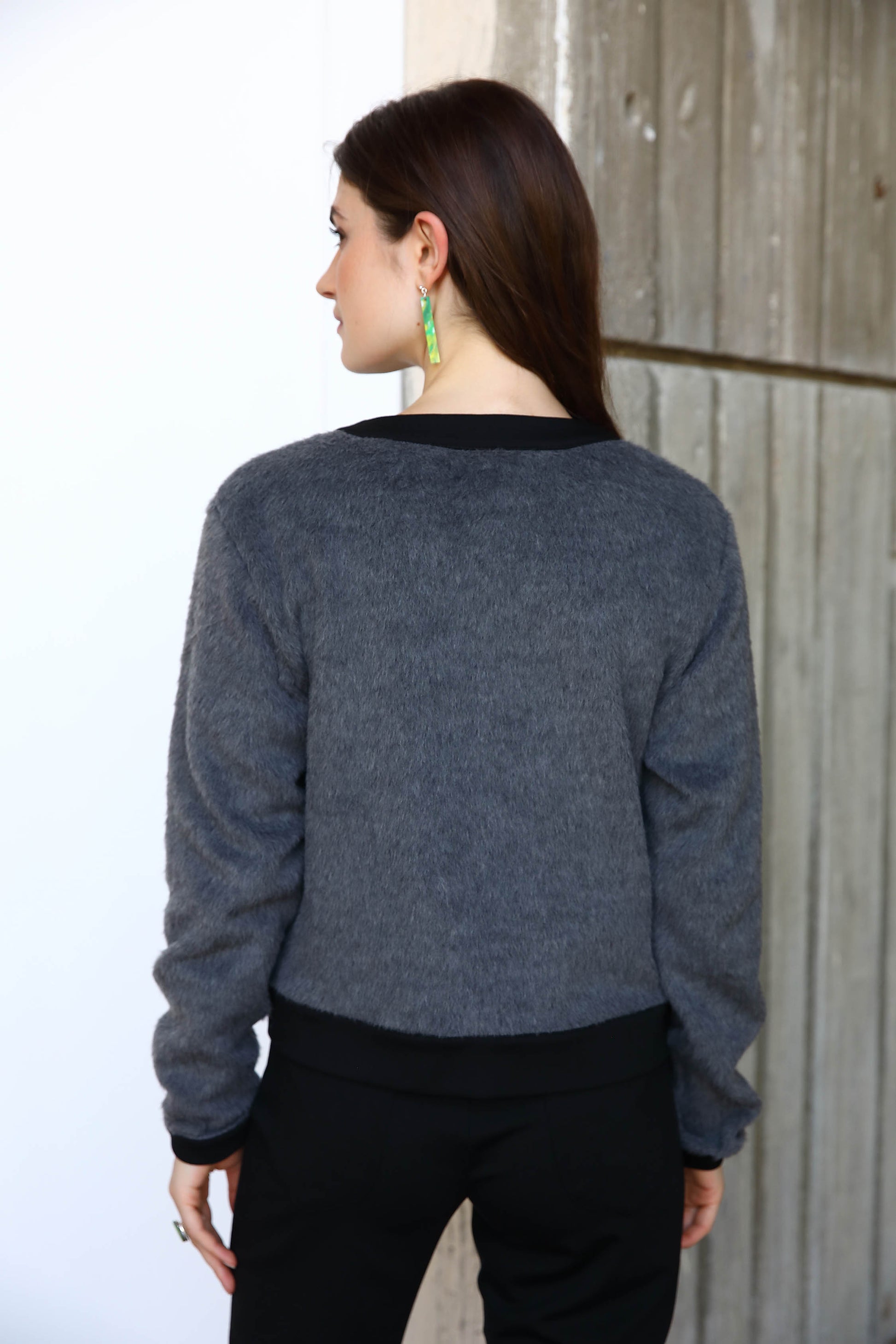 LE CARDIGAN GRIS | FRAGMENTS