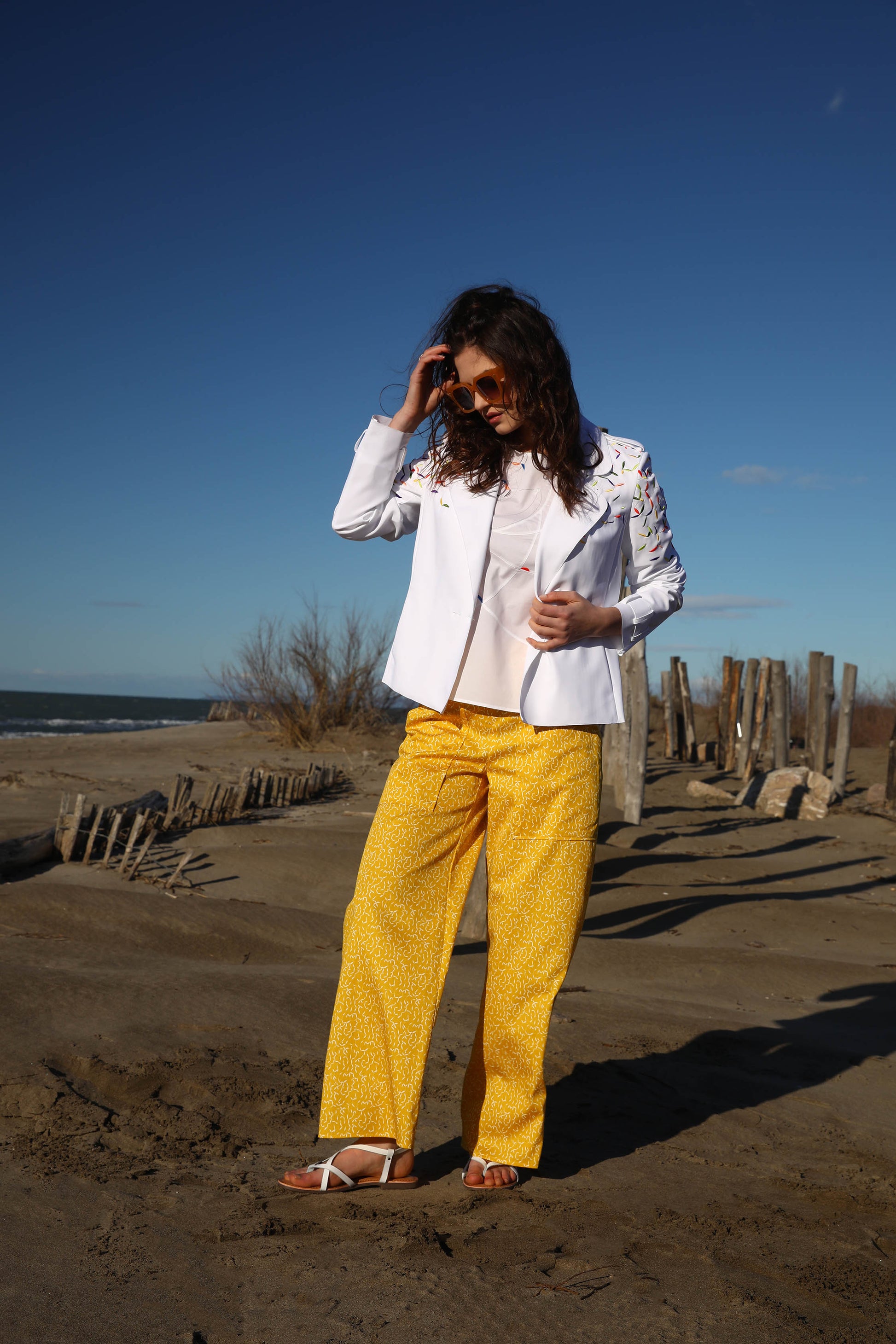 LE TOP BRODÉ | PLEIN SOLEIL