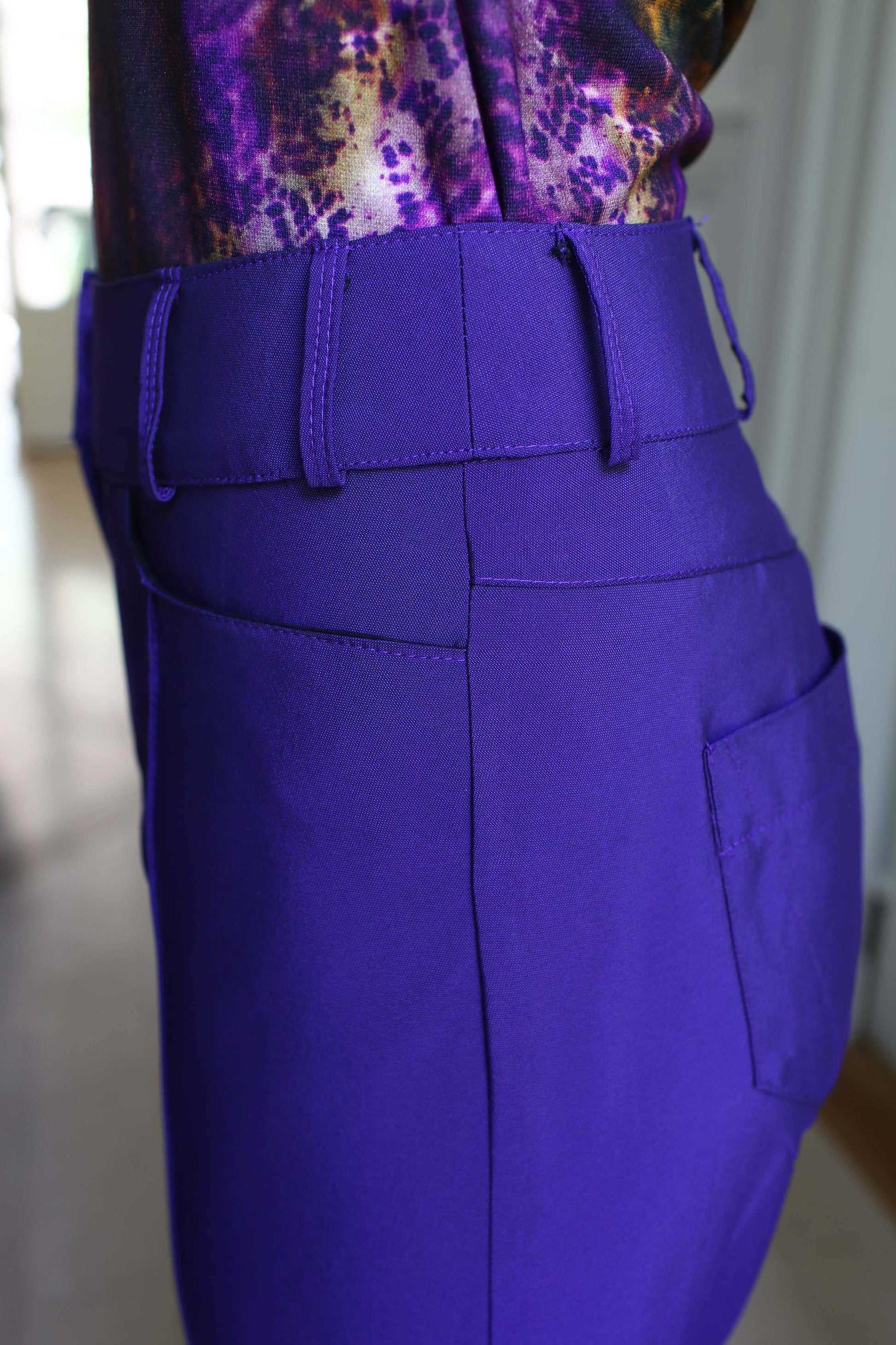 LE PANTALON | COULEUR POURPRE