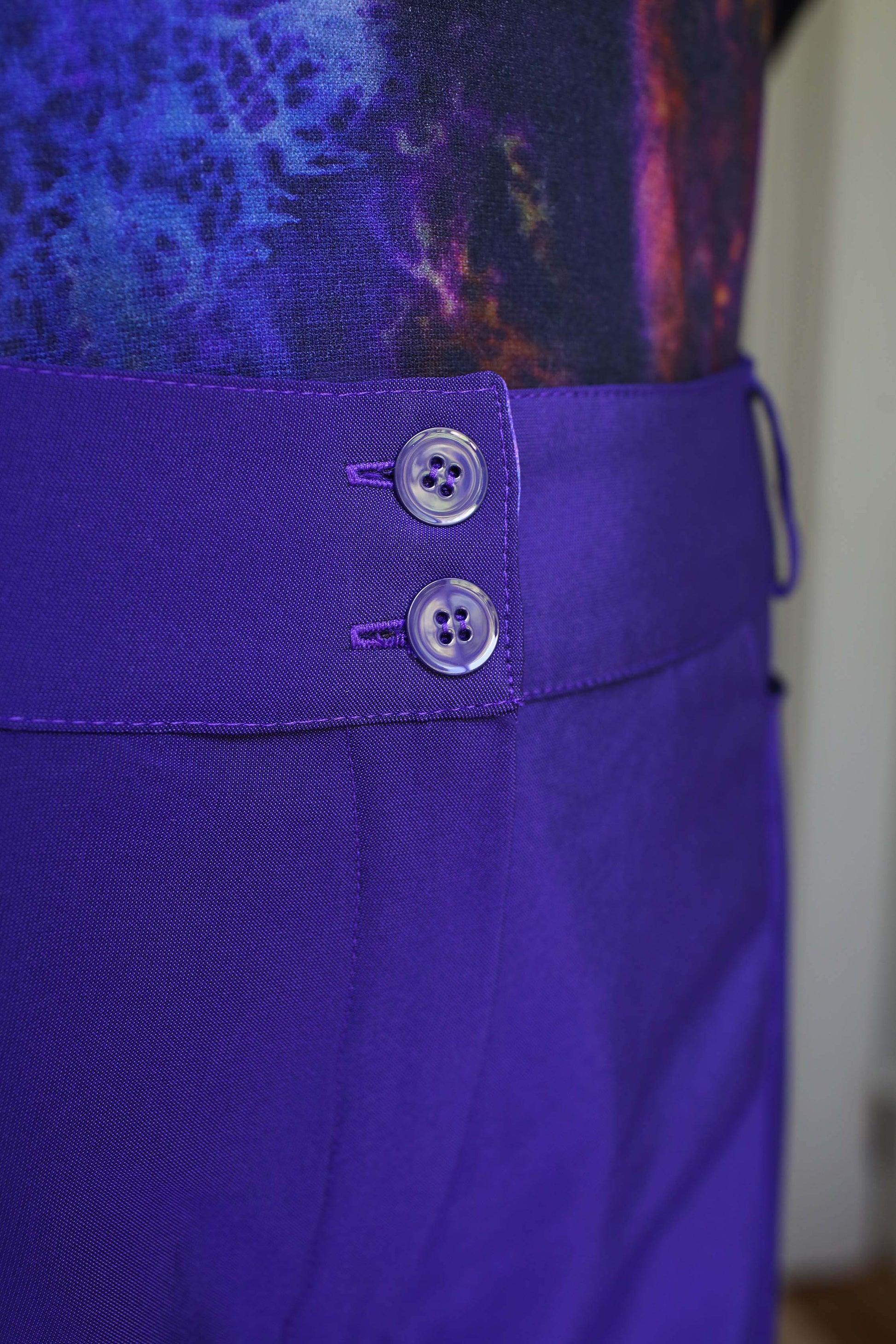 LE PANTALON | COULEUR POURPRE