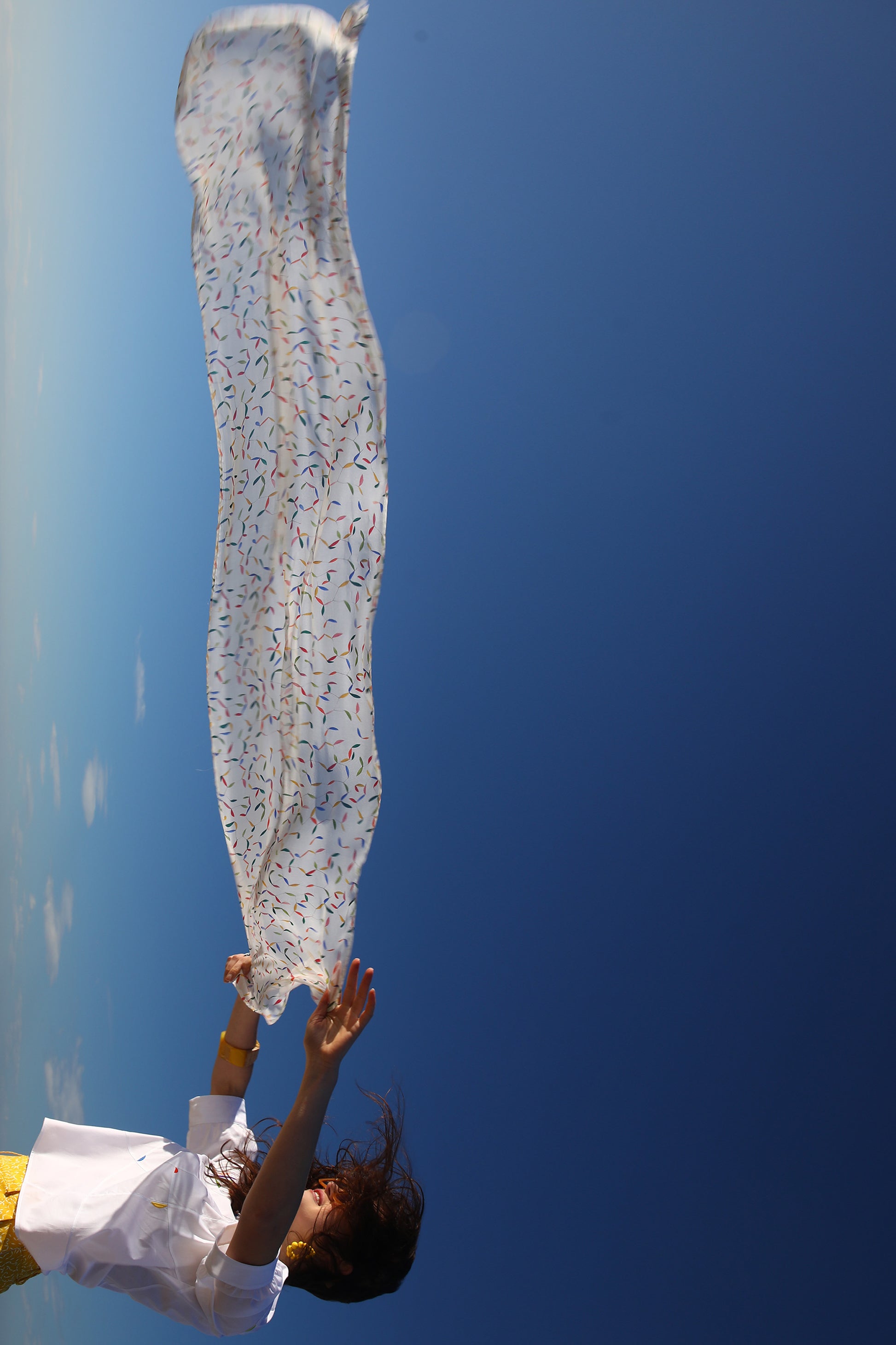 LE FOULARD | PLEIN SOLEIL