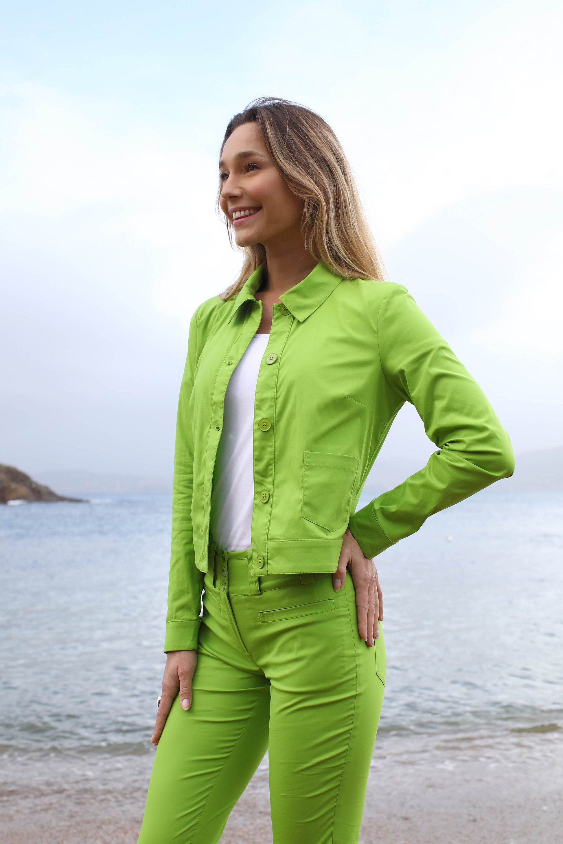 LA VESTE SUPER STRETCH POMME | UN ÉTÉ SOUS LES PINS