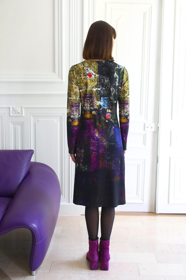 vêtement artist la marque robe-couleur-pourpre