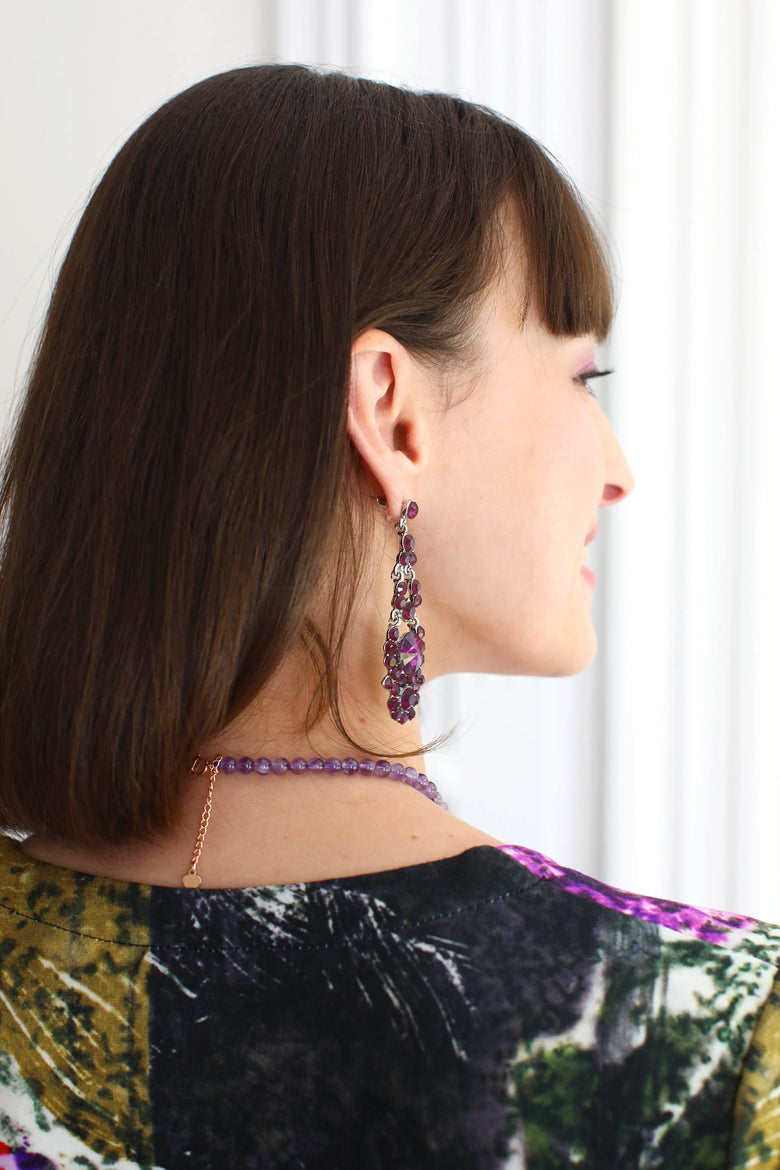vêtement artist la marque robe-couleur-pourpre