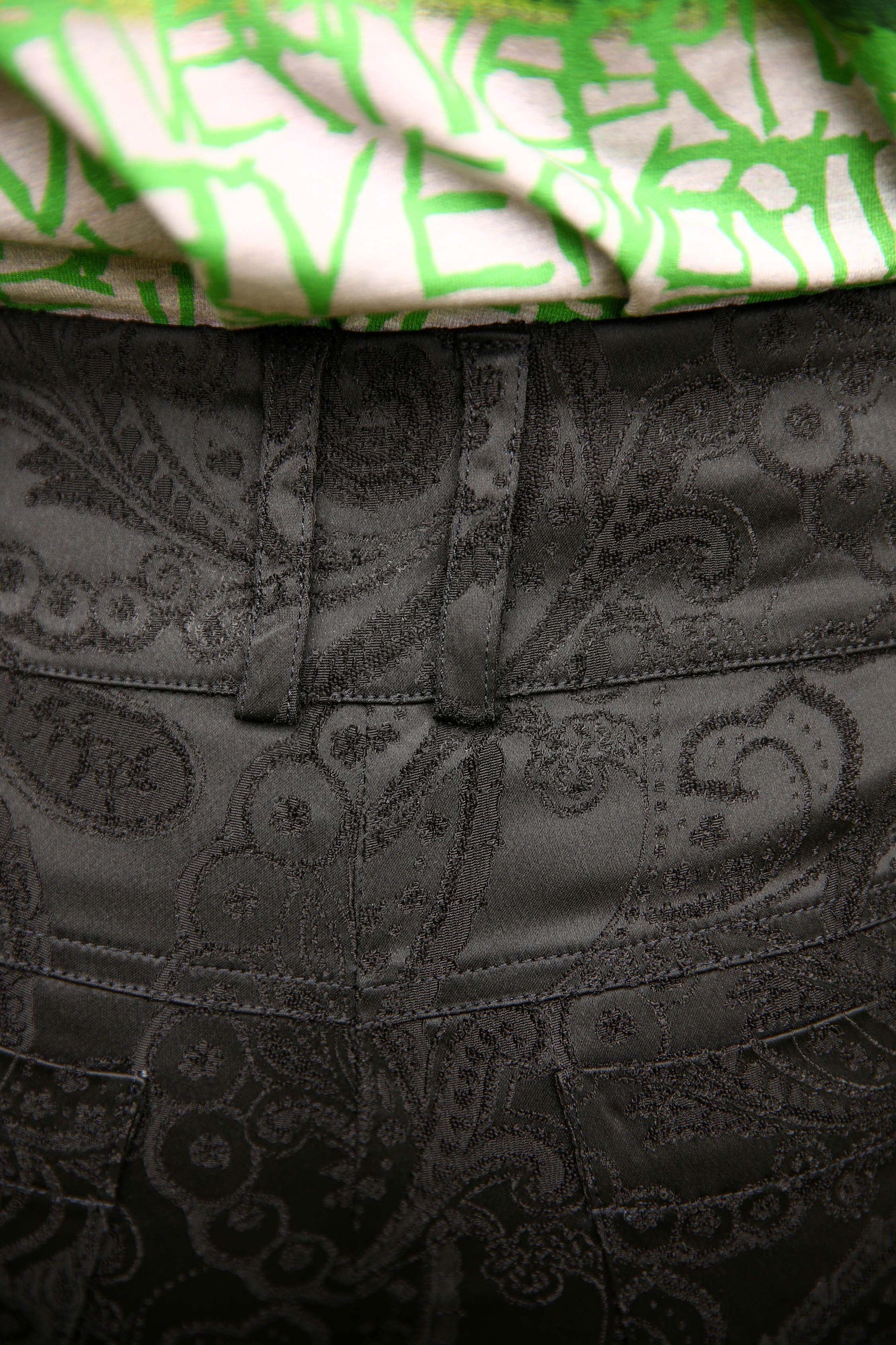 LE PANTALON | EN BONNE COMPAGNIE