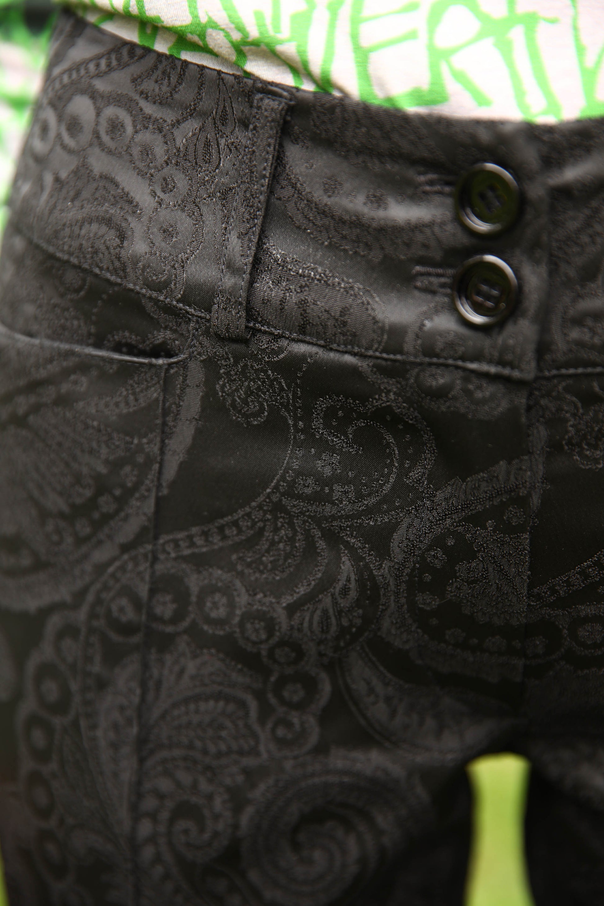 LE PANTALON | EN BONNE COMPAGNIE