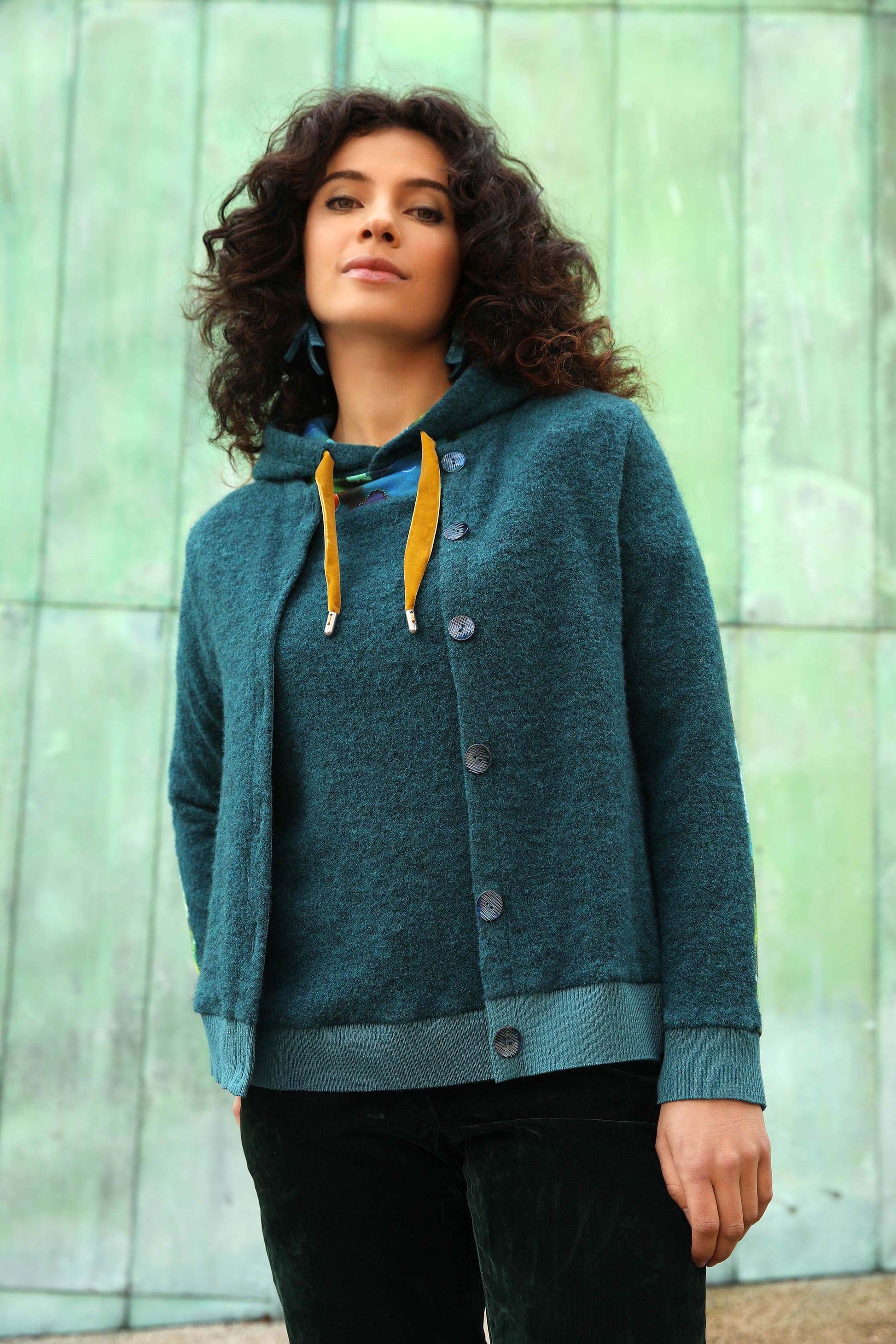 LE CARDIGAN RECTO VERSO | AU PAYS DES MERVEILLES