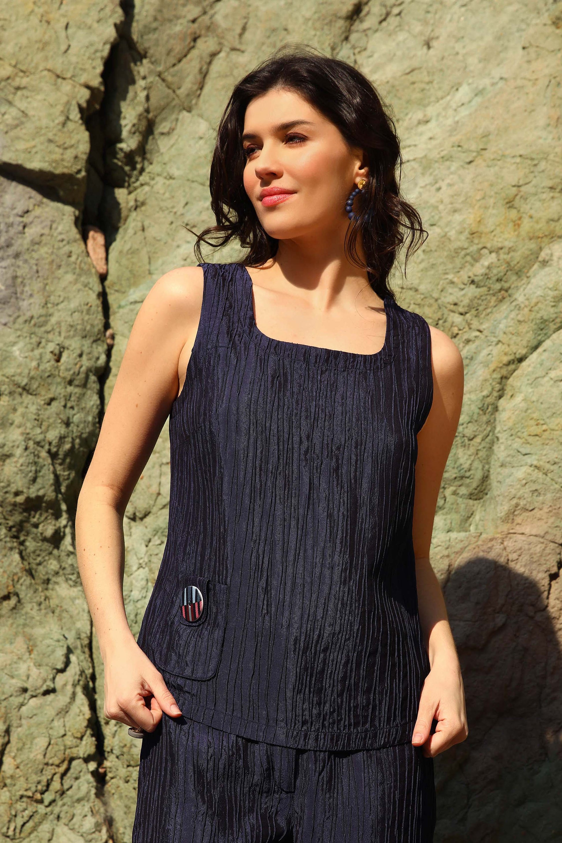 LE TOP SANS MANCHES | NOUVELLE VAGUE
