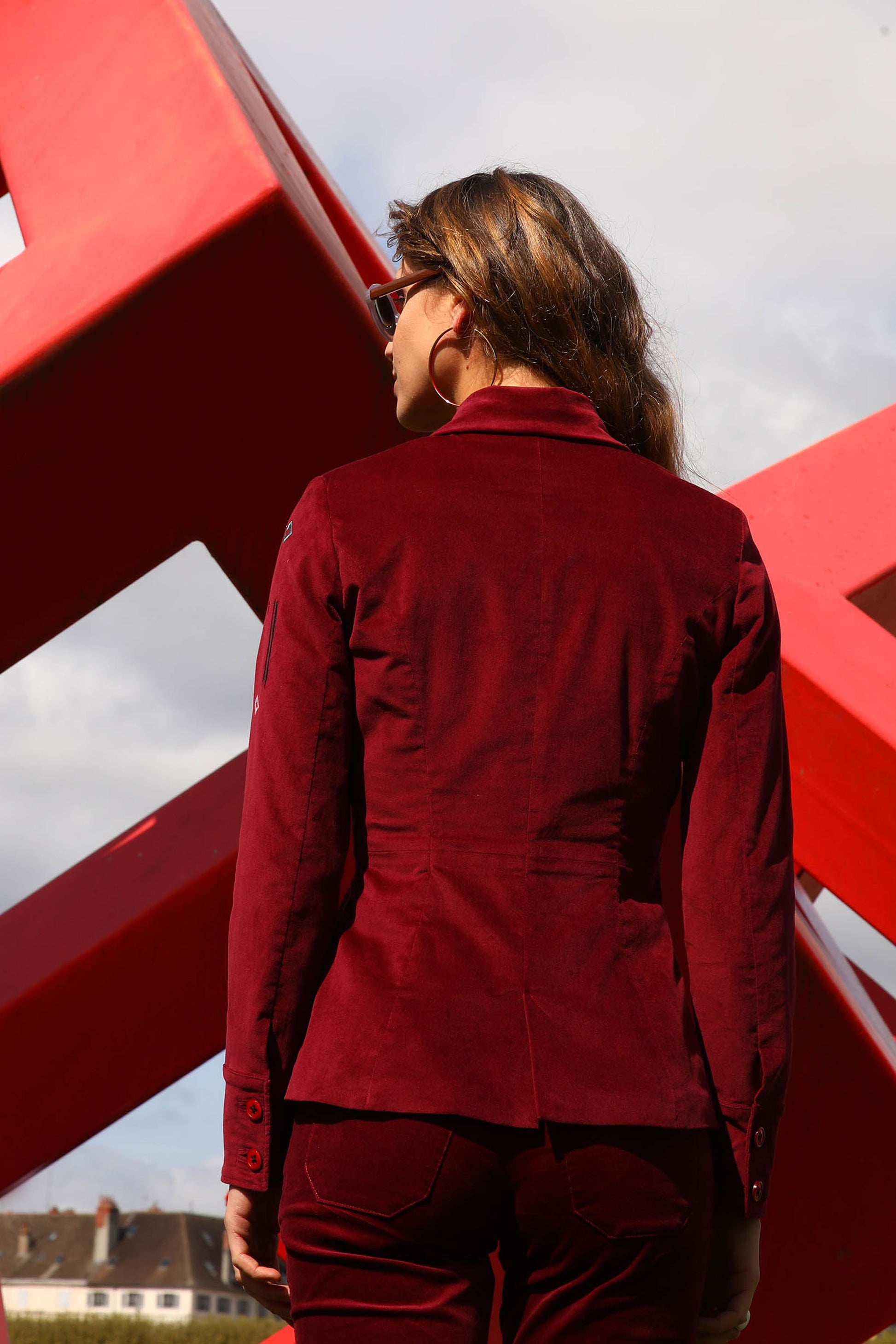 LA VESTE BRODÉE | A VOUS DE JOUER