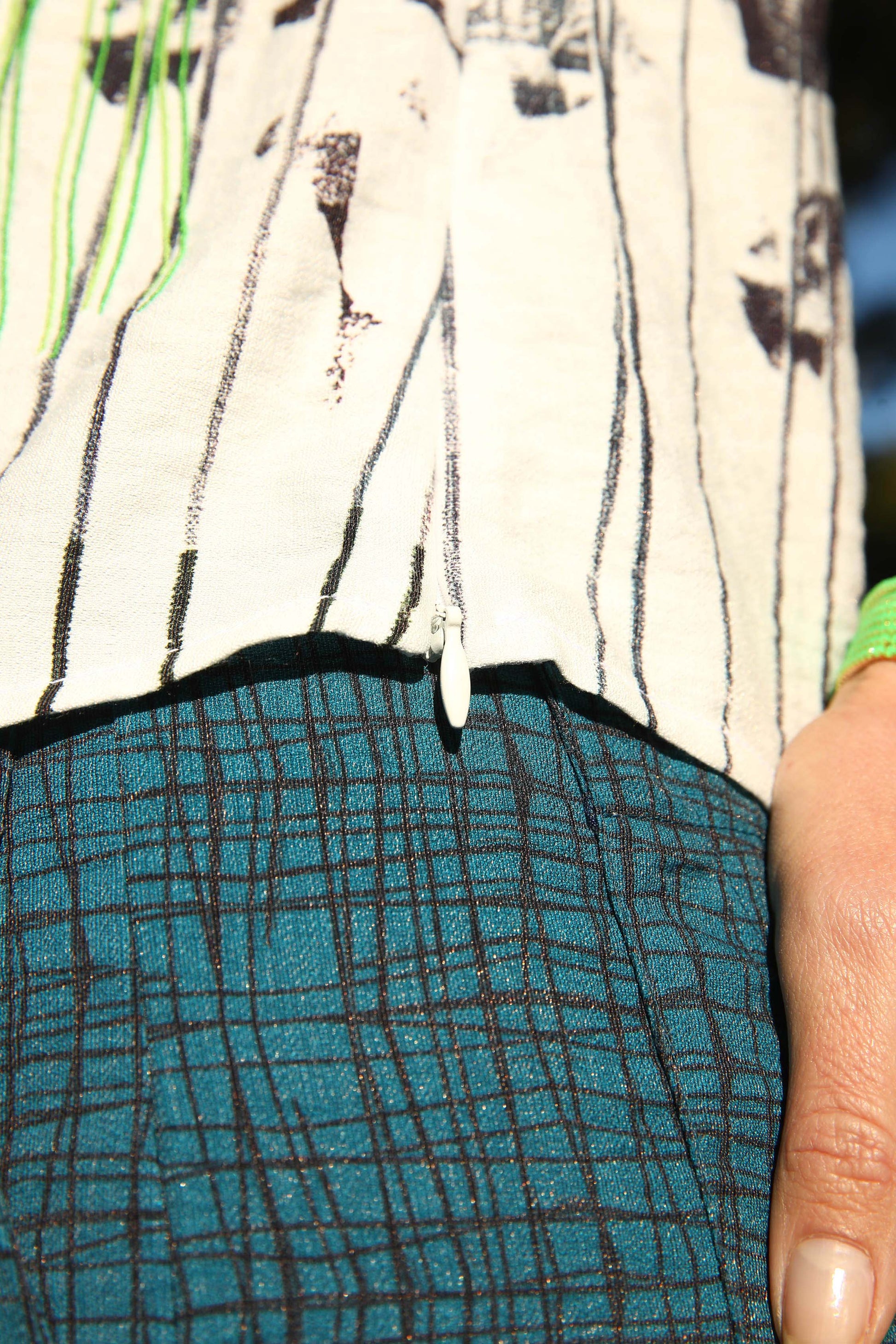 LA BLOUSE | UN ÉTÉ SOUS LES PINS