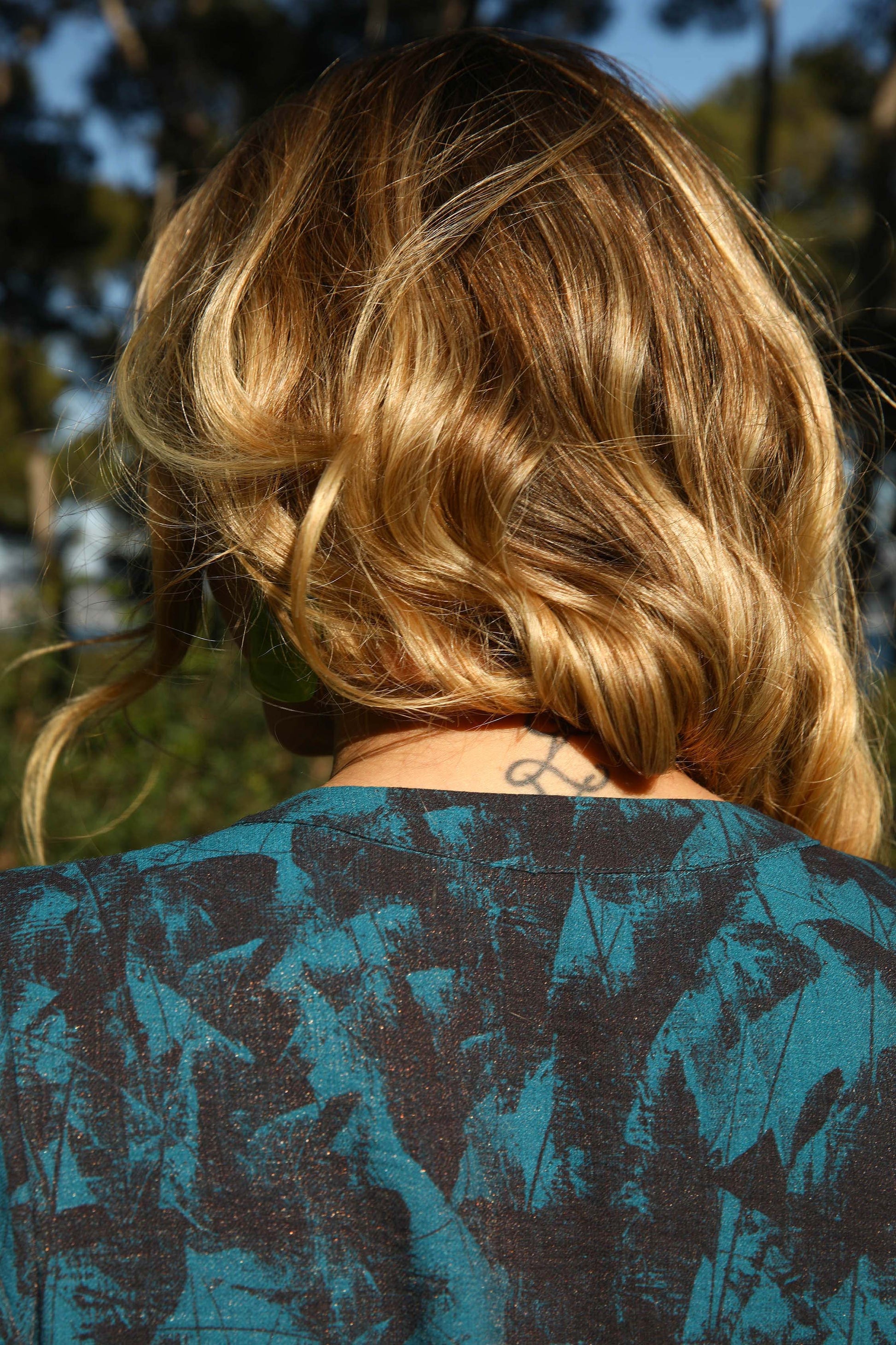 LA BLOUSE | UN ÉTÉ SOUS LES PINS